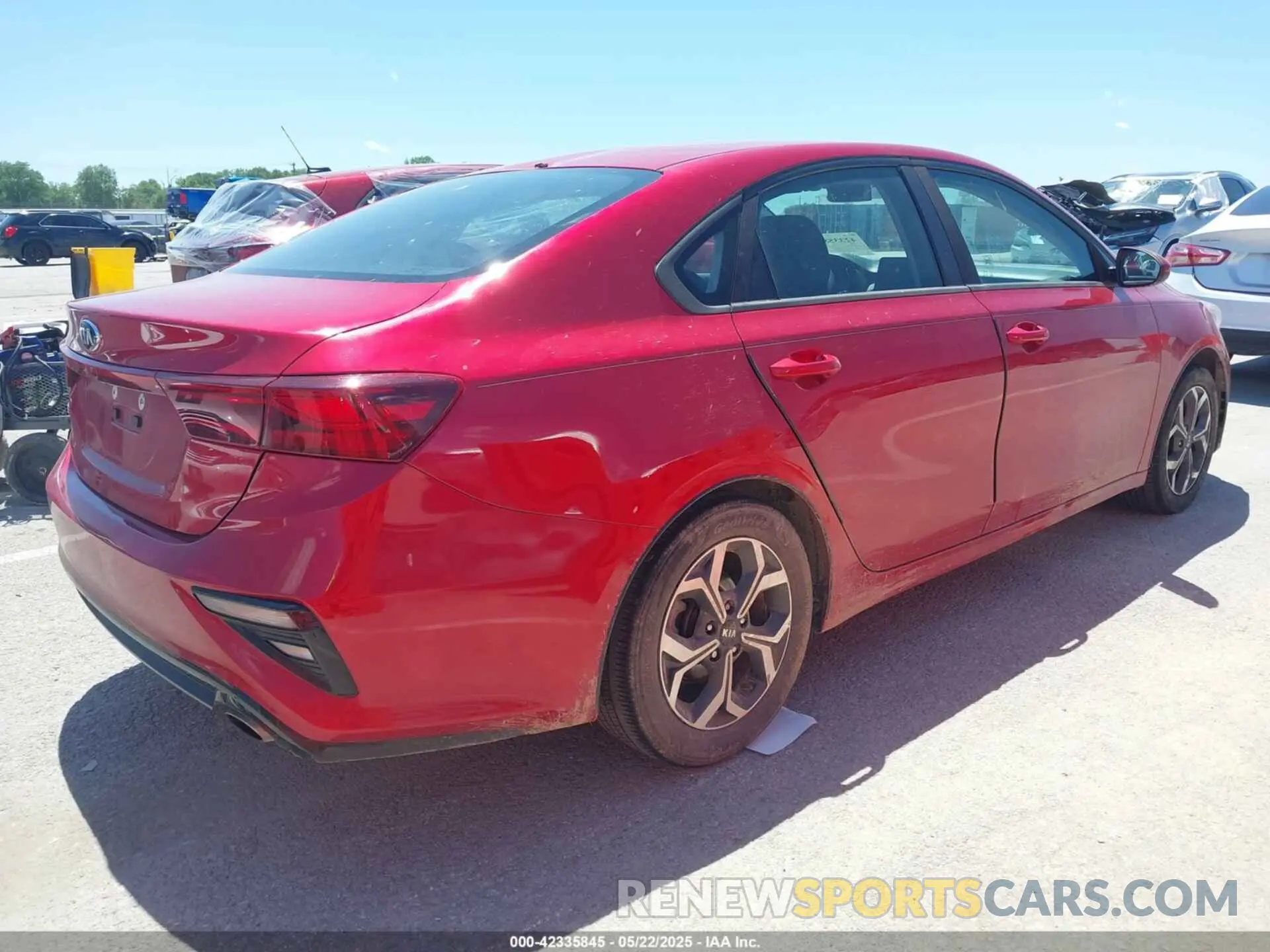 4 Photograph of a damaged car 3KPF24AD5KE031333 KIA FORTE 2019