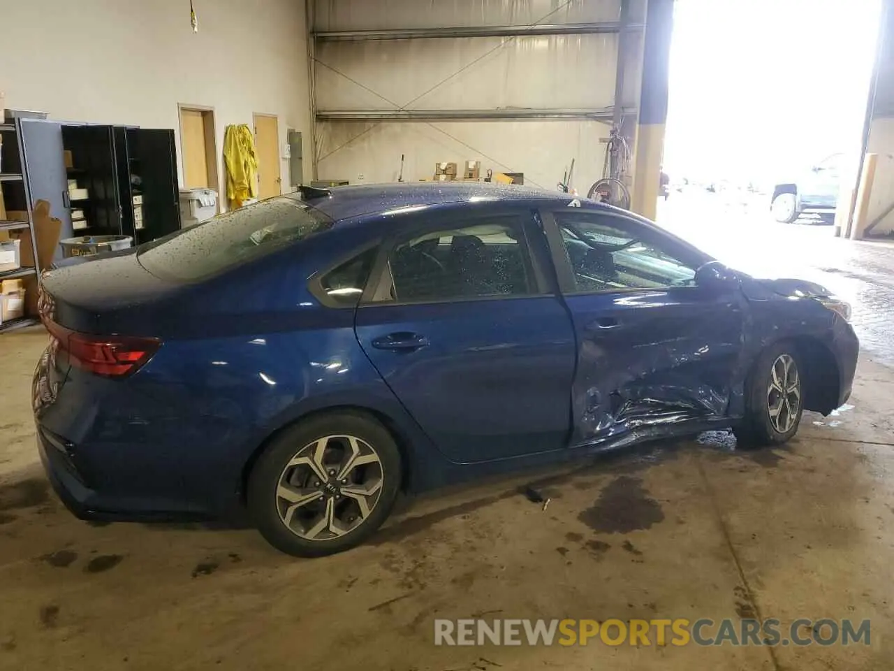 3 Photograph of a damaged car 3KPF24AD5KE045040 KIA FORTE 2019