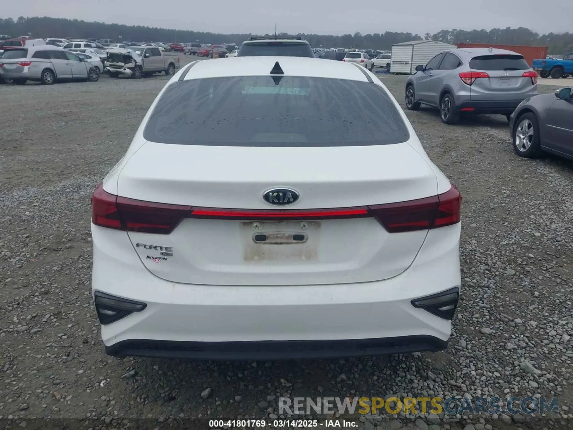 16 Photograph of a damaged car 3KPF24AD5KE047970 KIA FORTE 2019