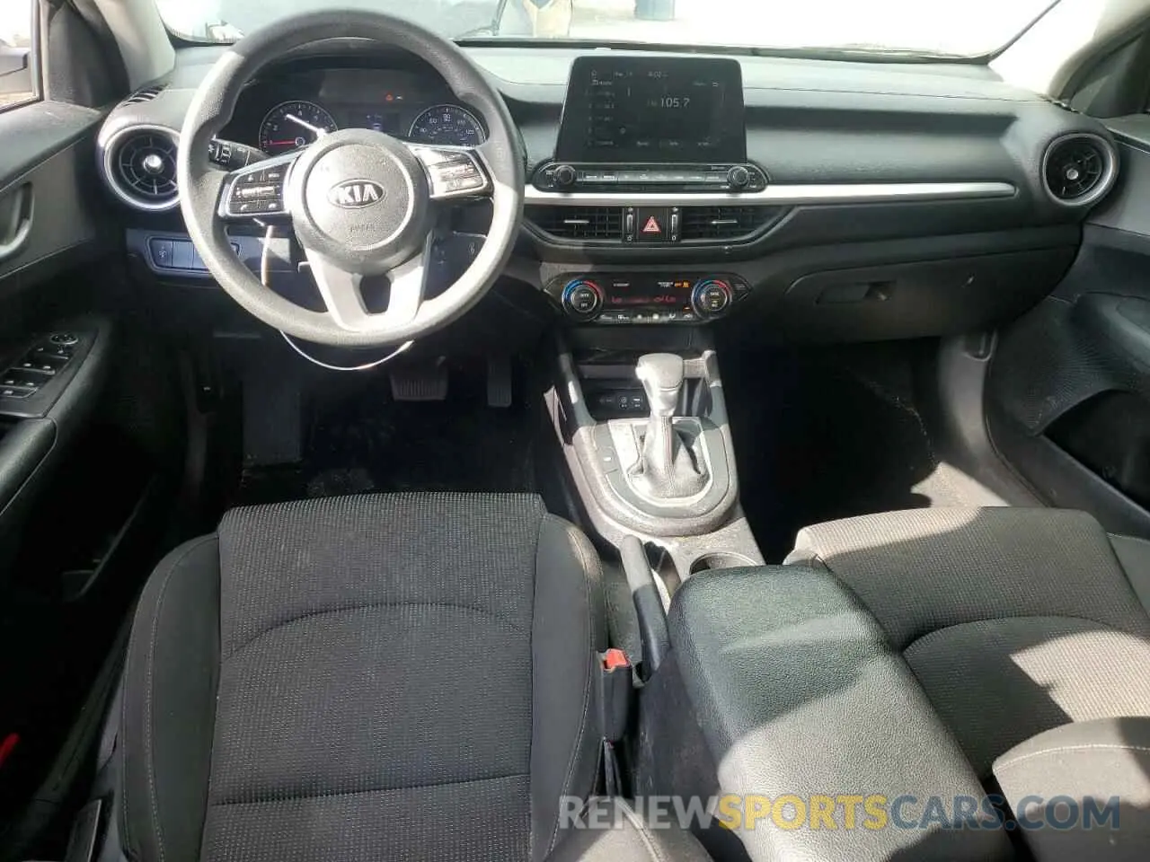 8 Photograph of a damaged car 3KPF24AD5KE051369 KIA FORTE 2019