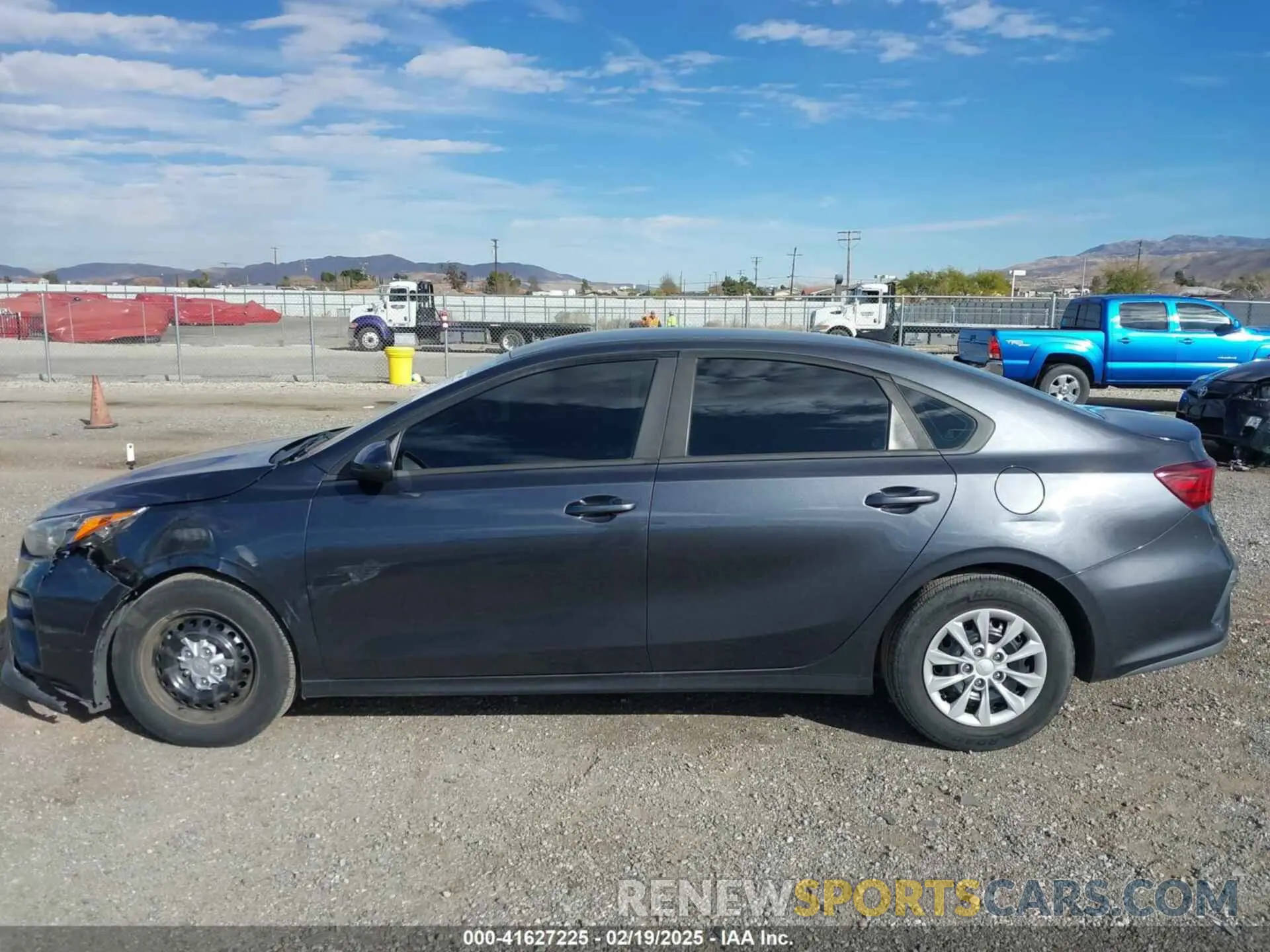 14 Photograph of a damaged car 3KPF24AD5KE062887 KIA FORTE 2019