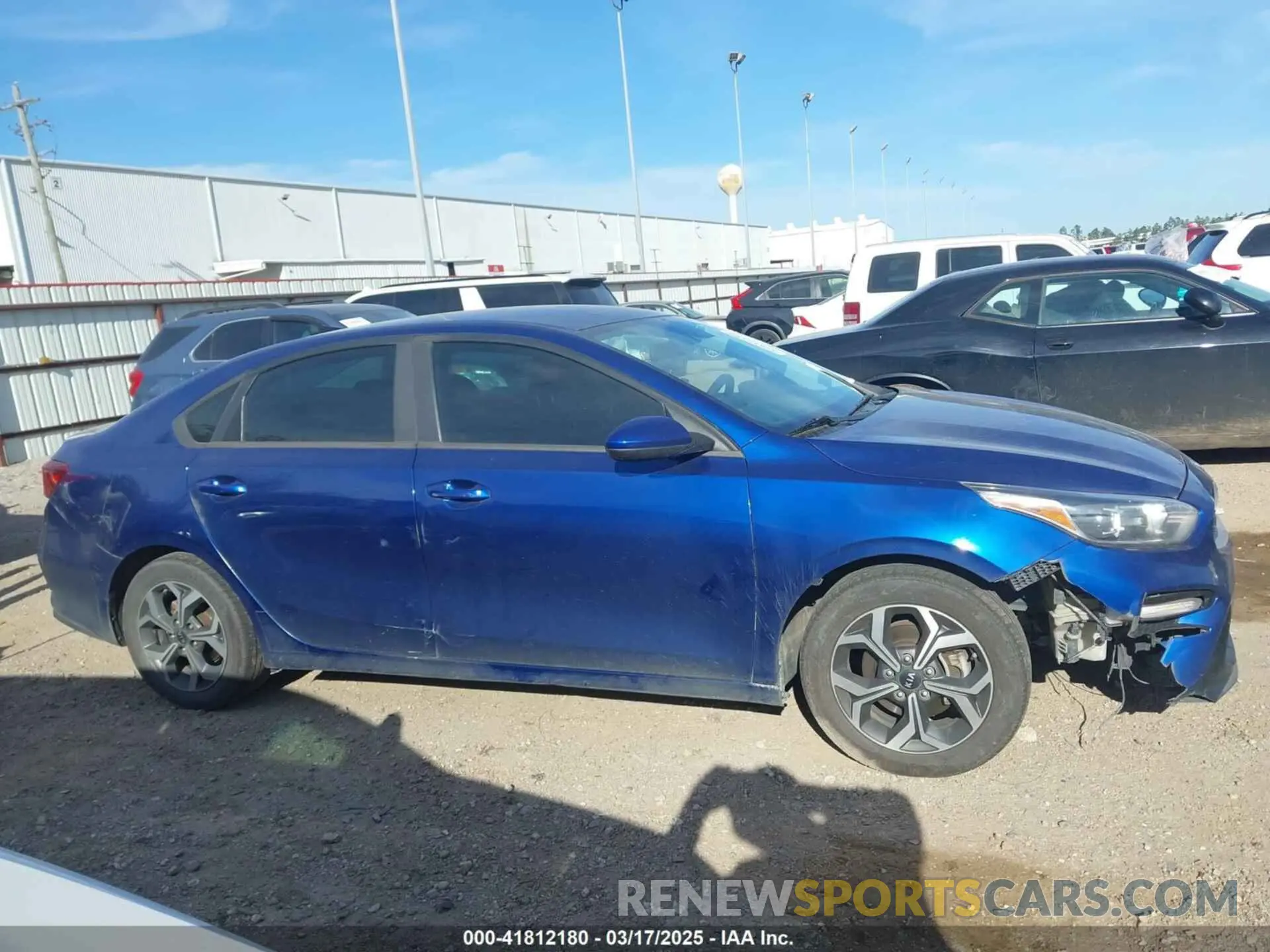 13 Photograph of a damaged car 3KPF24AD5KE072139 KIA FORTE 2019