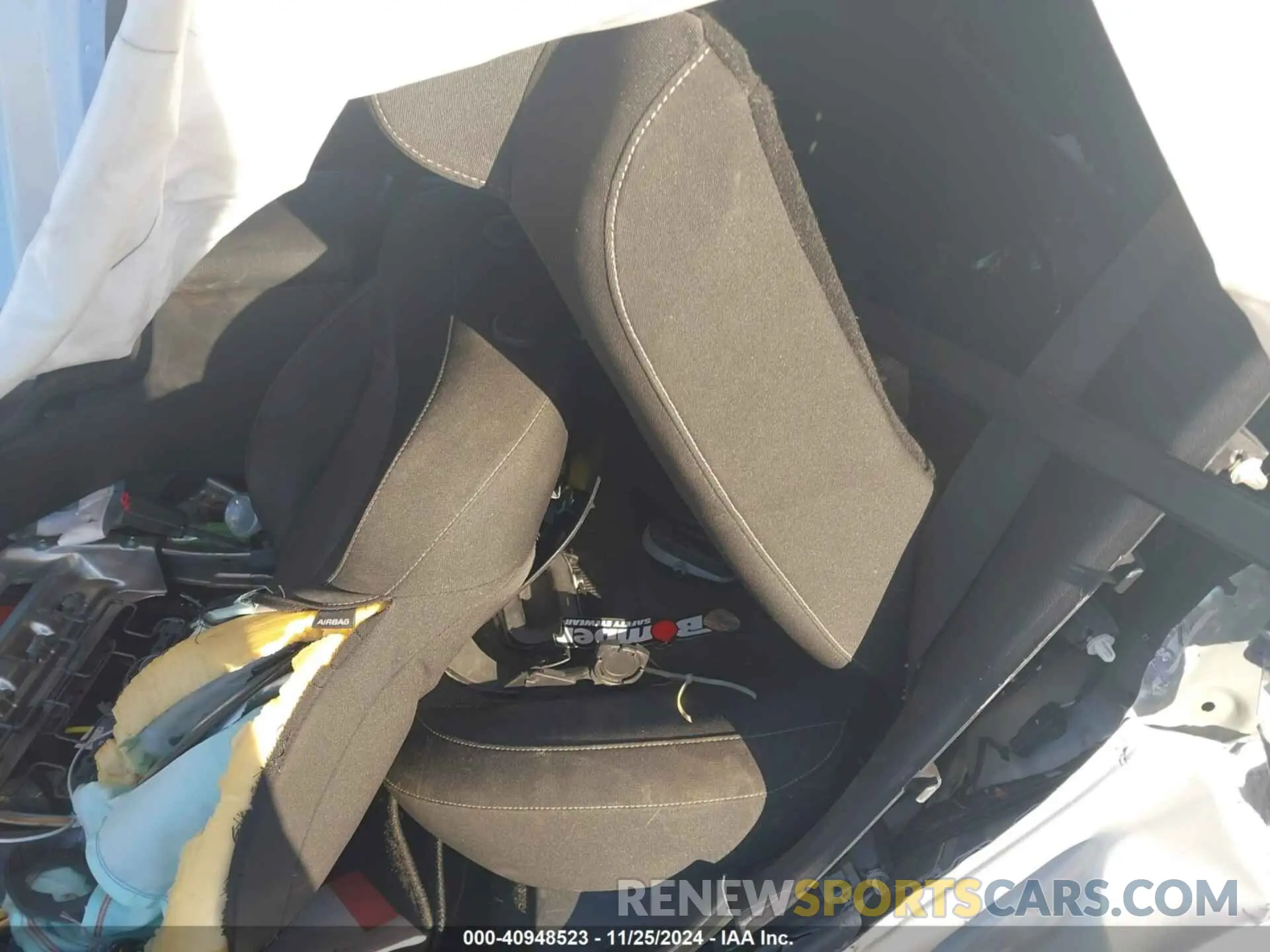 8 Photograph of a damaged car 3KPF24AD5KE072206 KIA FORTE 2019
