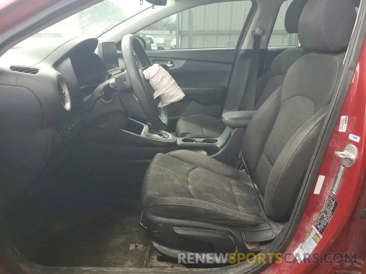 7 Photograph of a damaged car 3KPF24AD5KE074425 KIA FORTE 2019