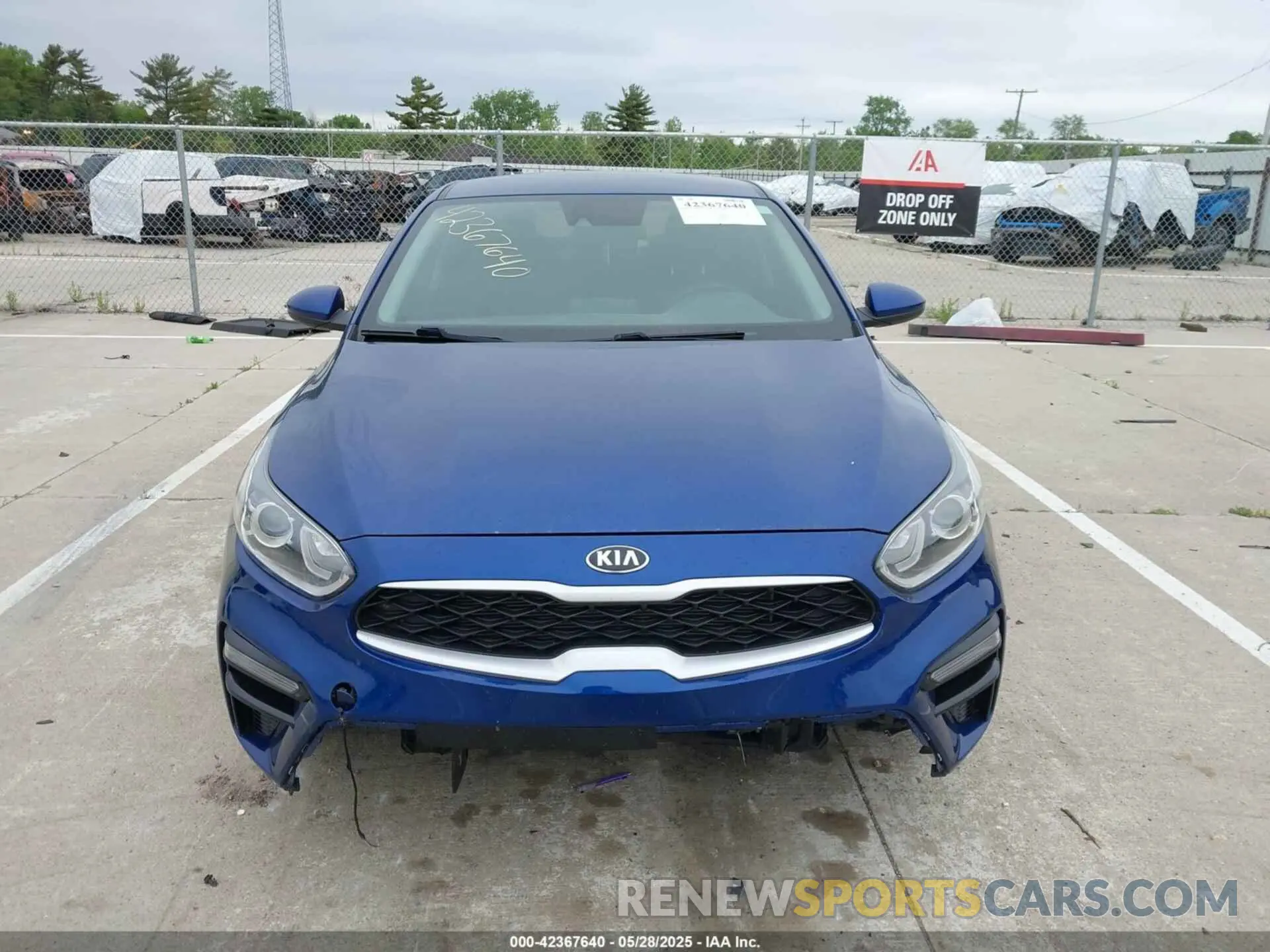 12 Photograph of a damaged car 3KPF24AD5KE086123 KIA FORTE 2019
