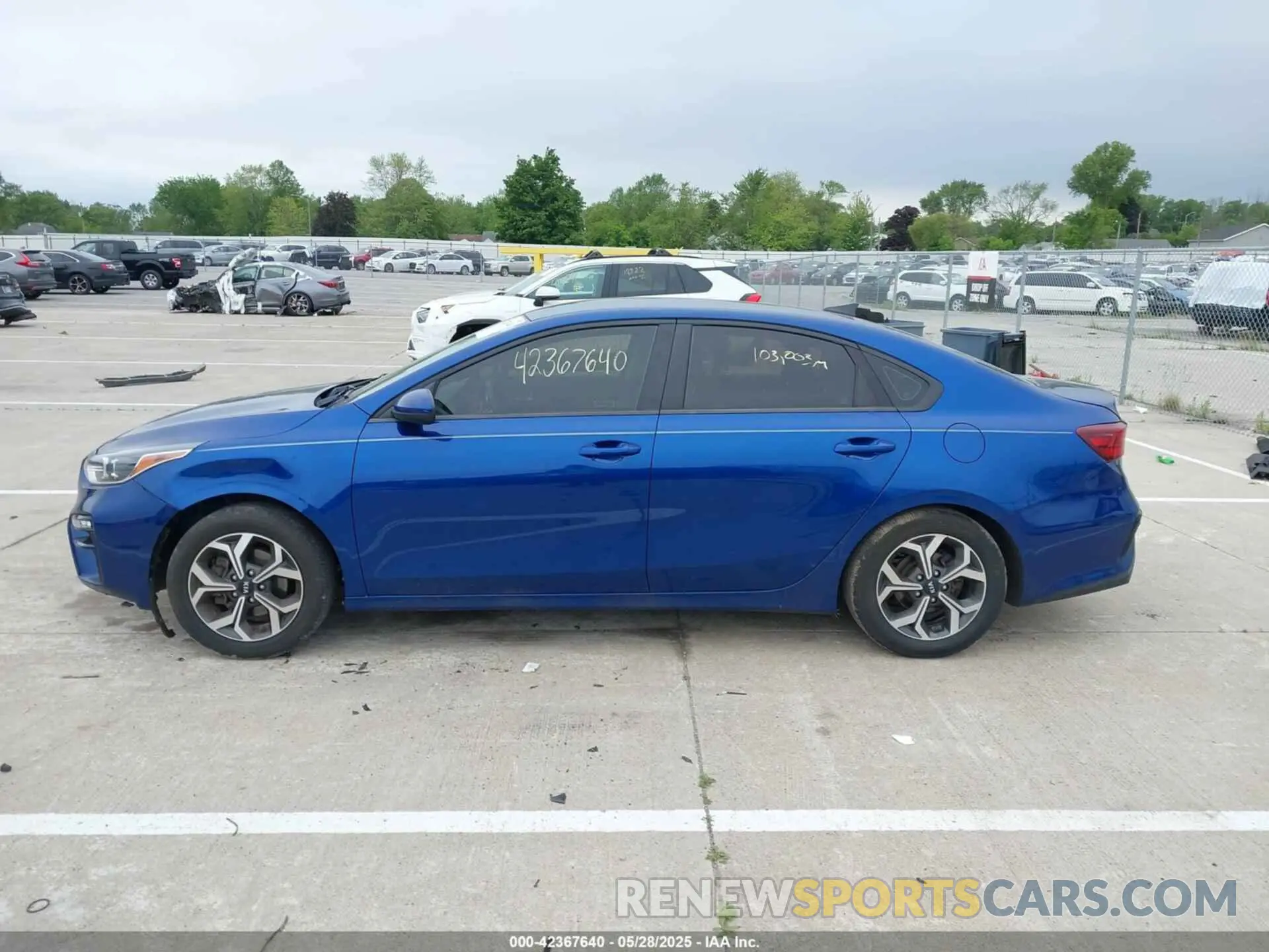 14 Photograph of a damaged car 3KPF24AD5KE086123 KIA FORTE 2019