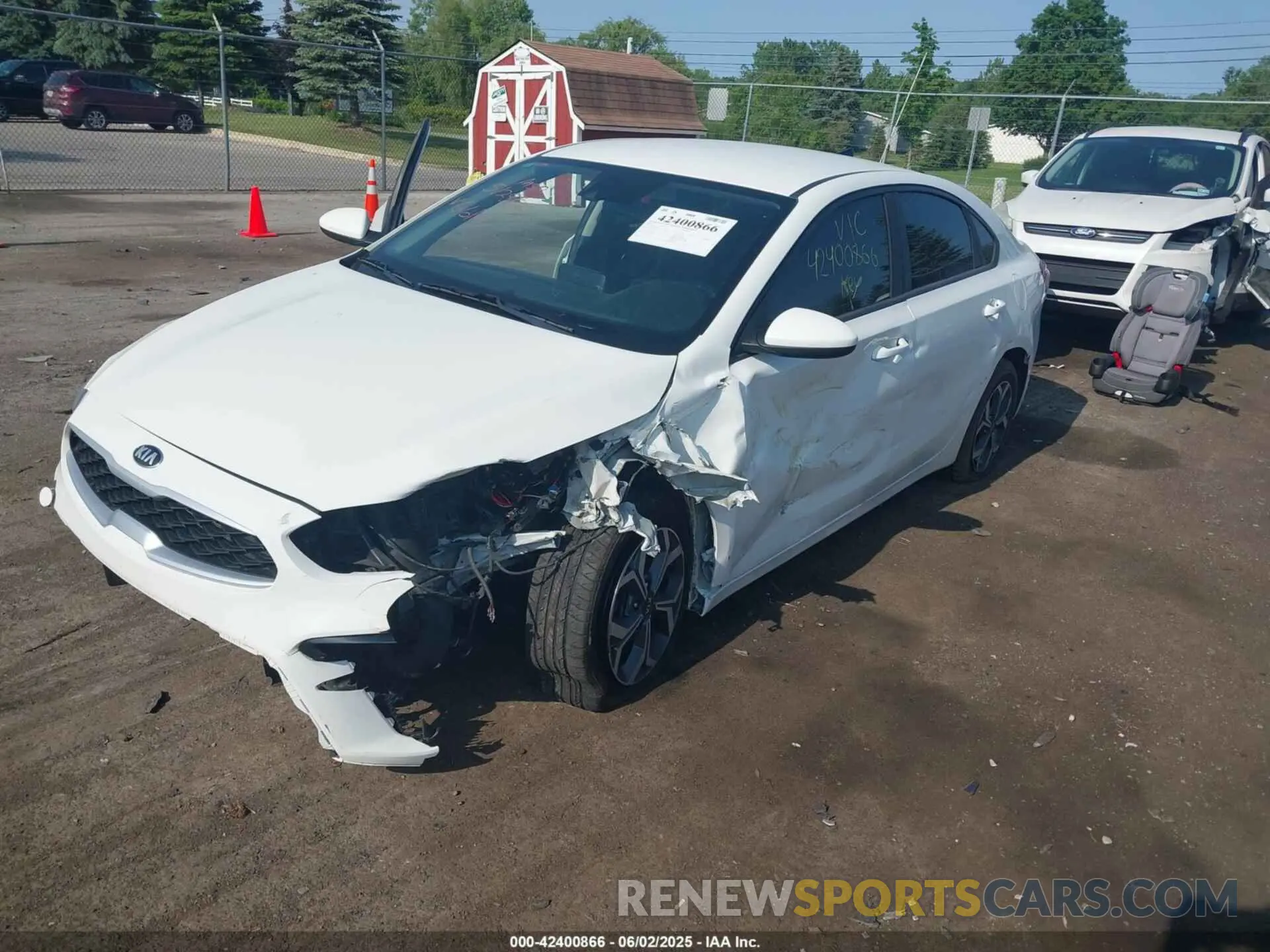 2 Photograph of a damaged car 3KPF24AD5KE136616 KIA FORTE 2019