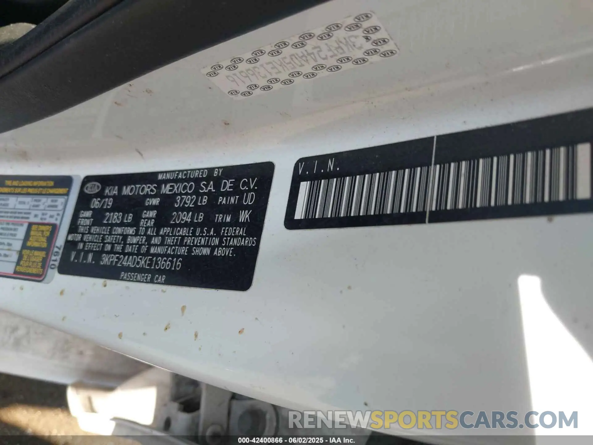 9 Photograph of a damaged car 3KPF24AD5KE136616 KIA FORTE 2019
