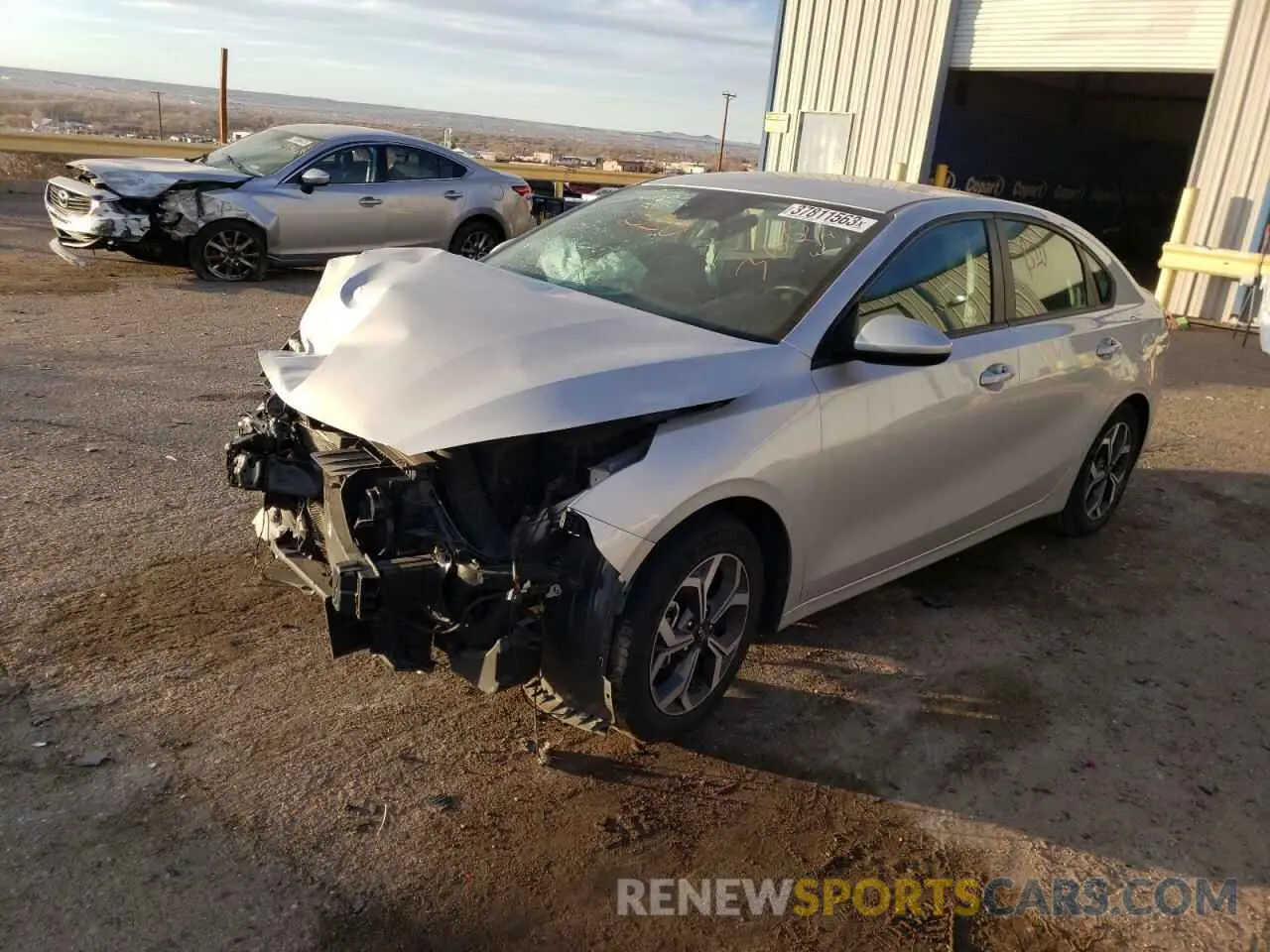 1 Photograph of a damaged car 3KPF24AD5KE137054 KIA FORTE 2019