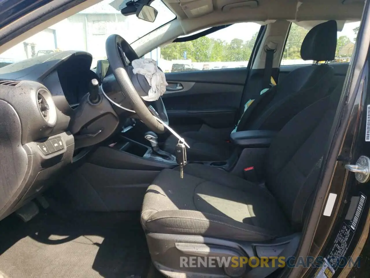 7 Photograph of a damaged car 3KPF24AD6KE013987 KIA FORTE 2019