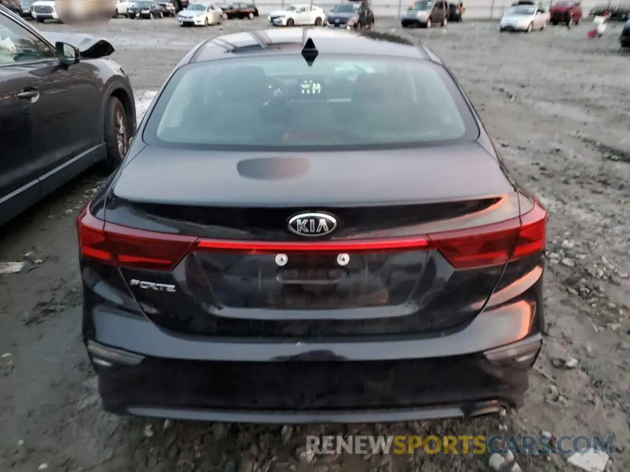 6 Photograph of a damaged car 3KPF24AD6KE023631 KIA FORTE 2019