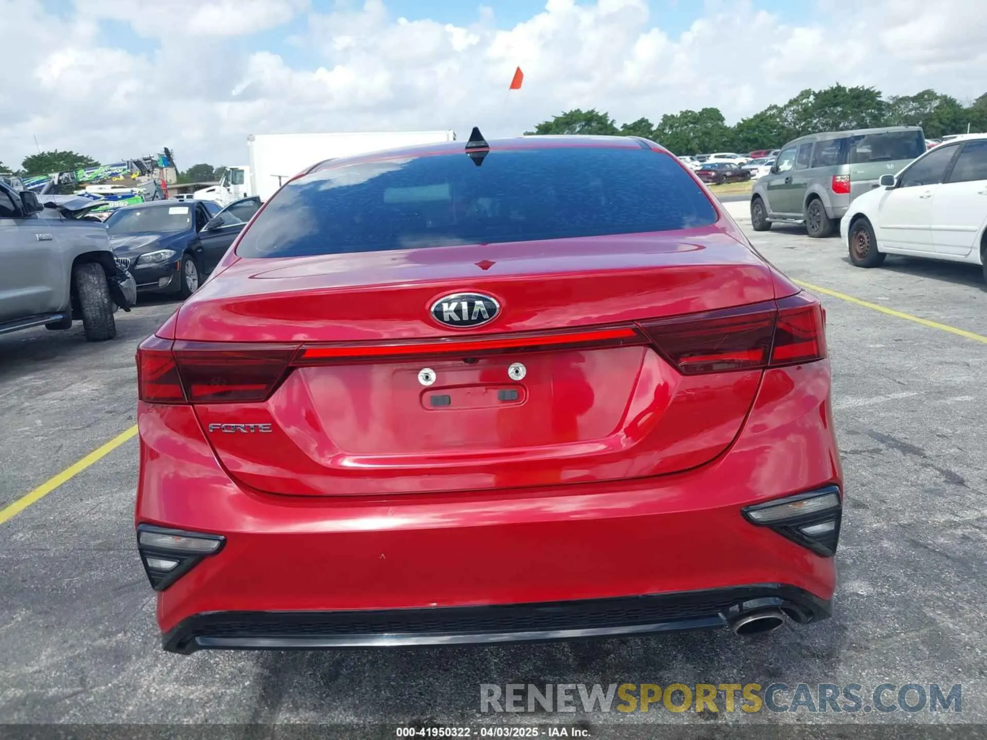 16 Photograph of a damaged car 3KPF24AD6KE030868 KIA FORTE 2019