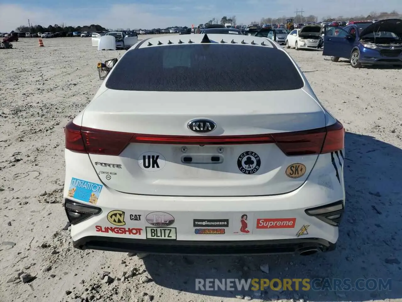 6 Photograph of a damaged car 3KPF24AD6KE040669 KIA FORTE 2019