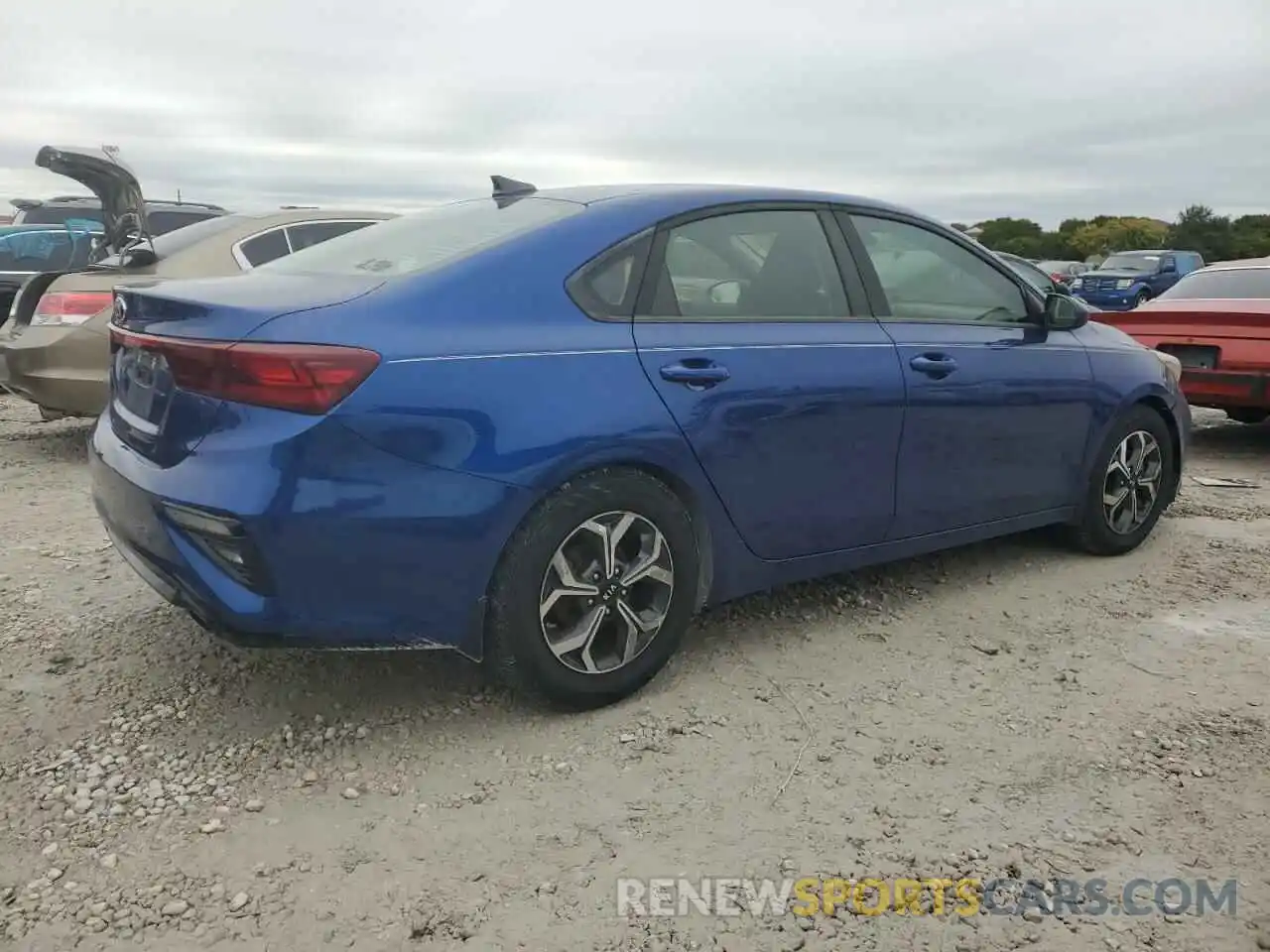 3 Photograph of a damaged car 3KPF24AD6KE042308 KIA FORTE 2019