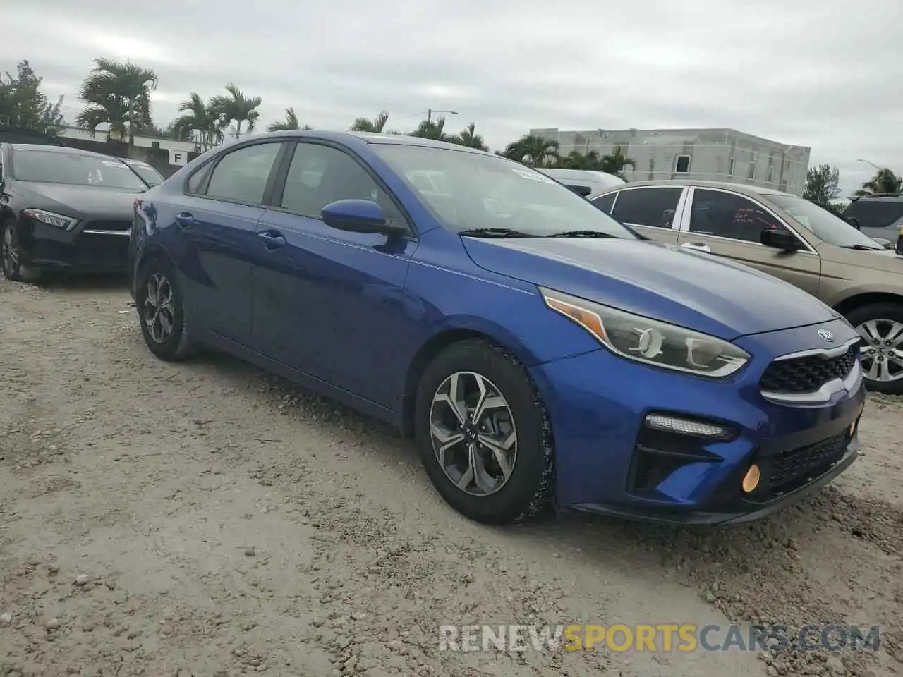 4 Photograph of a damaged car 3KPF24AD6KE042308 KIA FORTE 2019