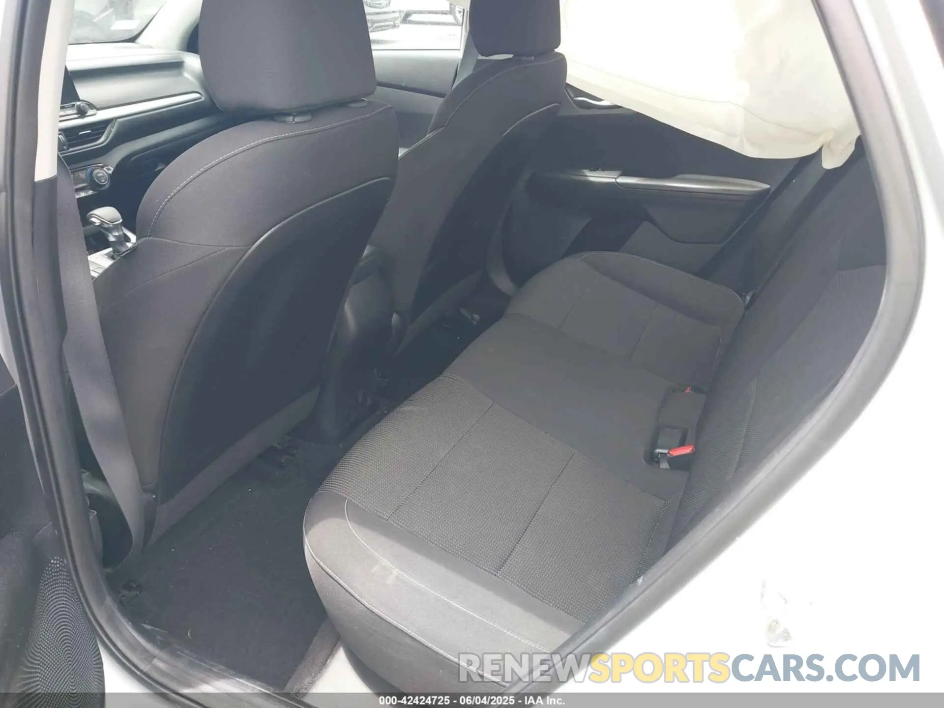 8 Photograph of a damaged car 3KPF24AD6KE044933 KIA FORTE 2019