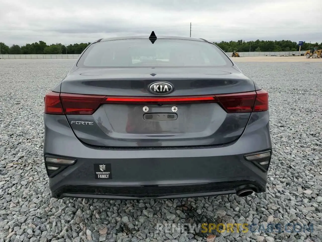 6 Photograph of a damaged car 3KPF24AD6KE058895 KIA FORTE 2019