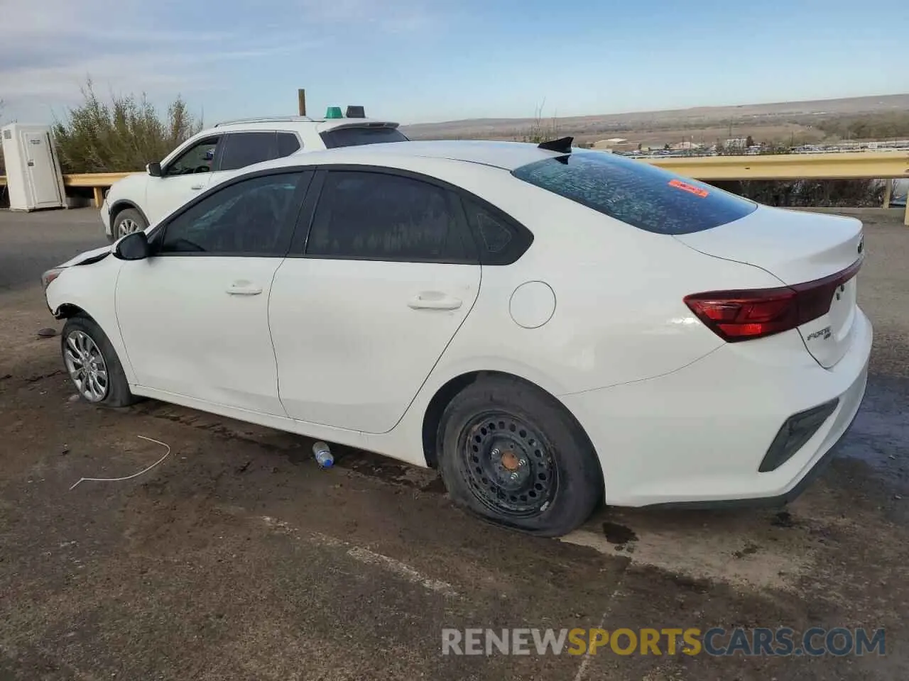 2 Photograph of a damaged car 3KPF24AD6KE064213 KIA FORTE 2019