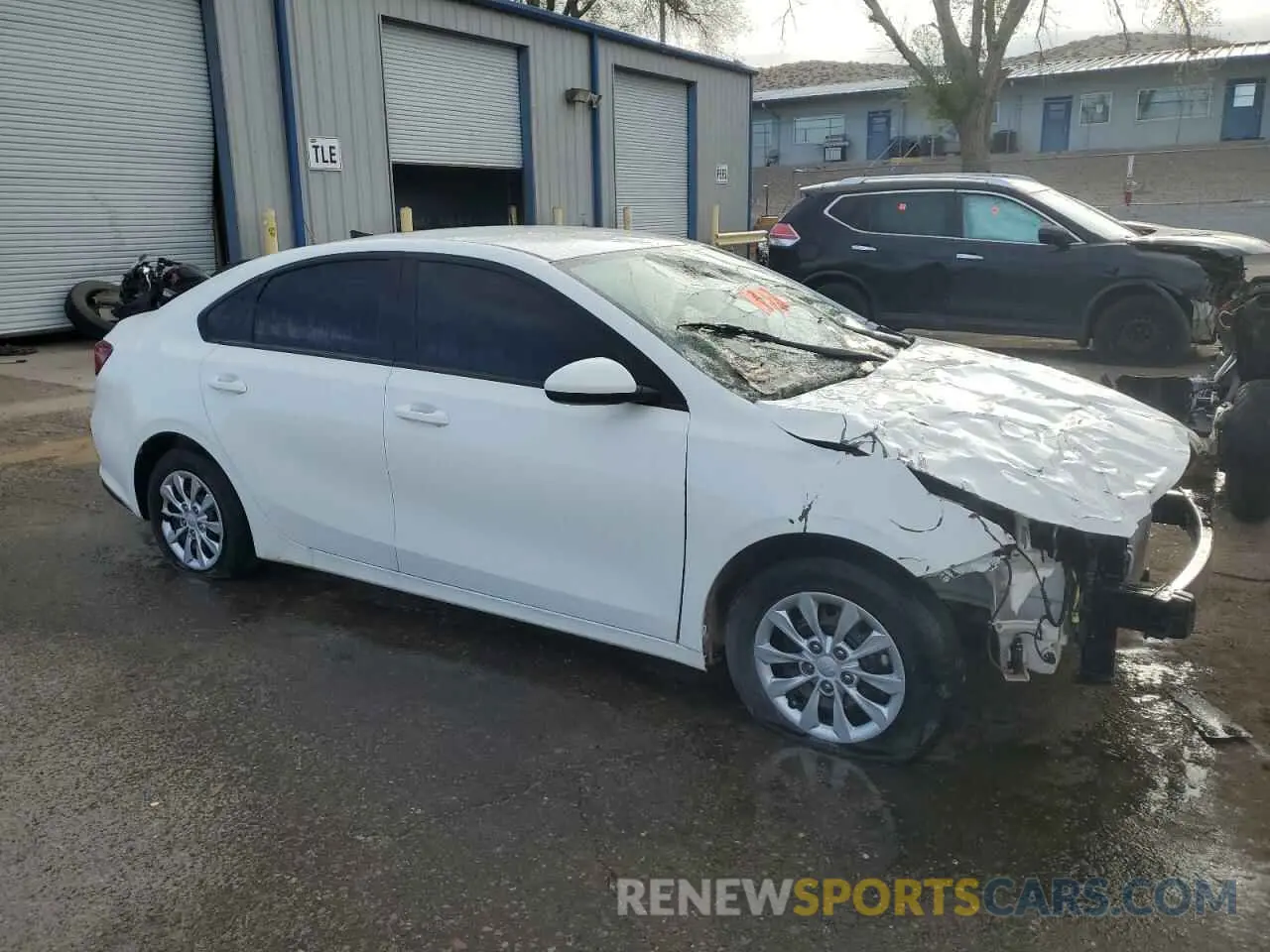 4 Photograph of a damaged car 3KPF24AD6KE064213 KIA FORTE 2019