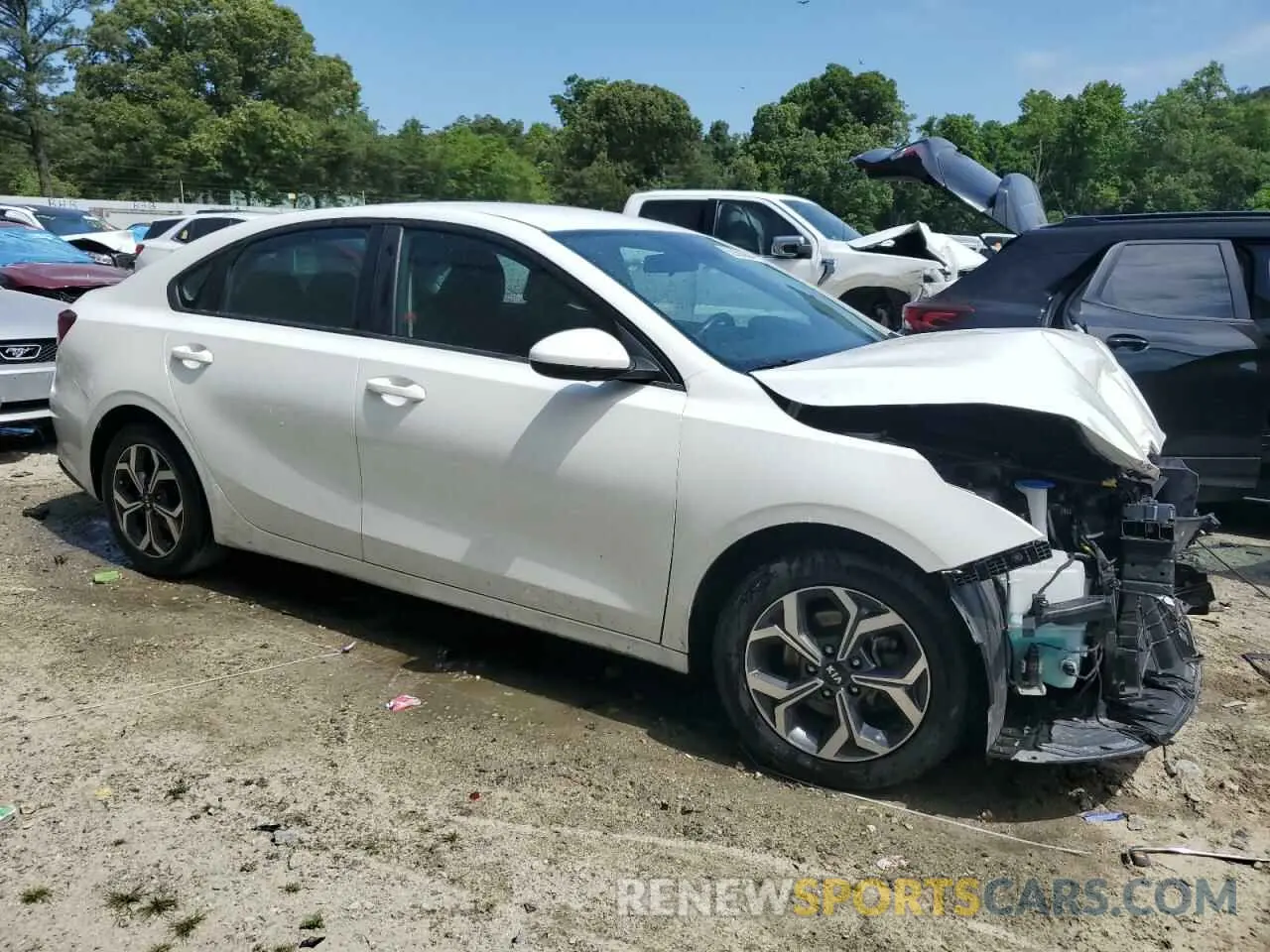 4 Photograph of a damaged car 3KPF24AD6KE078922 KIA FORTE 2019
