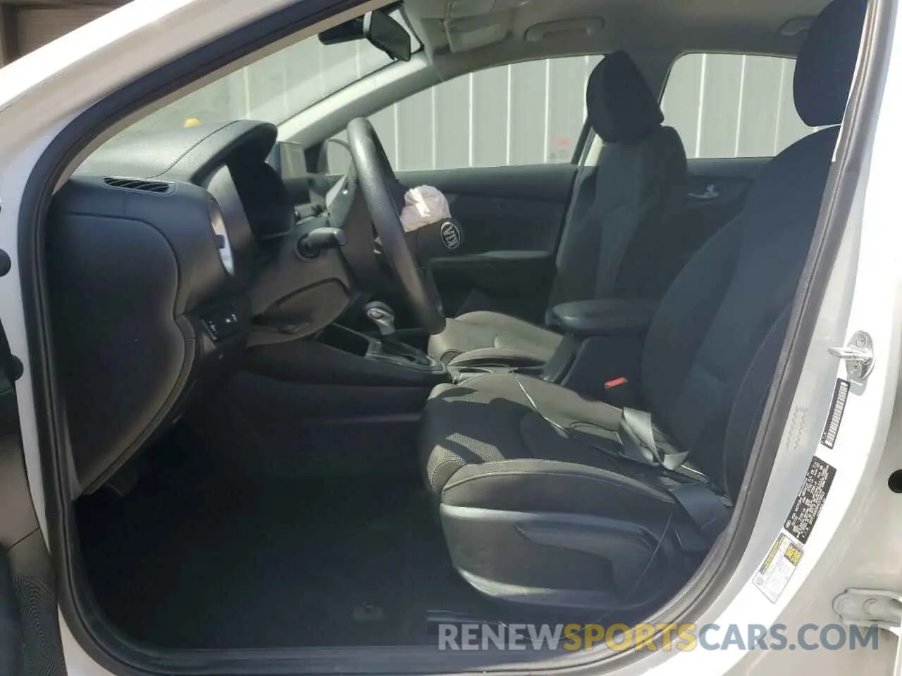 7 Photograph of a damaged car 3KPF24AD6KE078922 KIA FORTE 2019