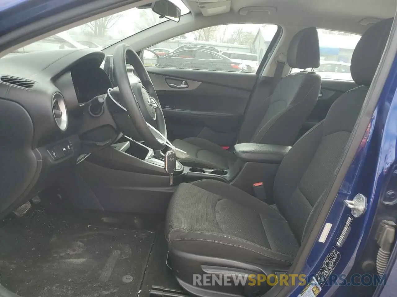 7 Photograph of a damaged car 3KPF24AD6KE093775 KIA FORTE 2019