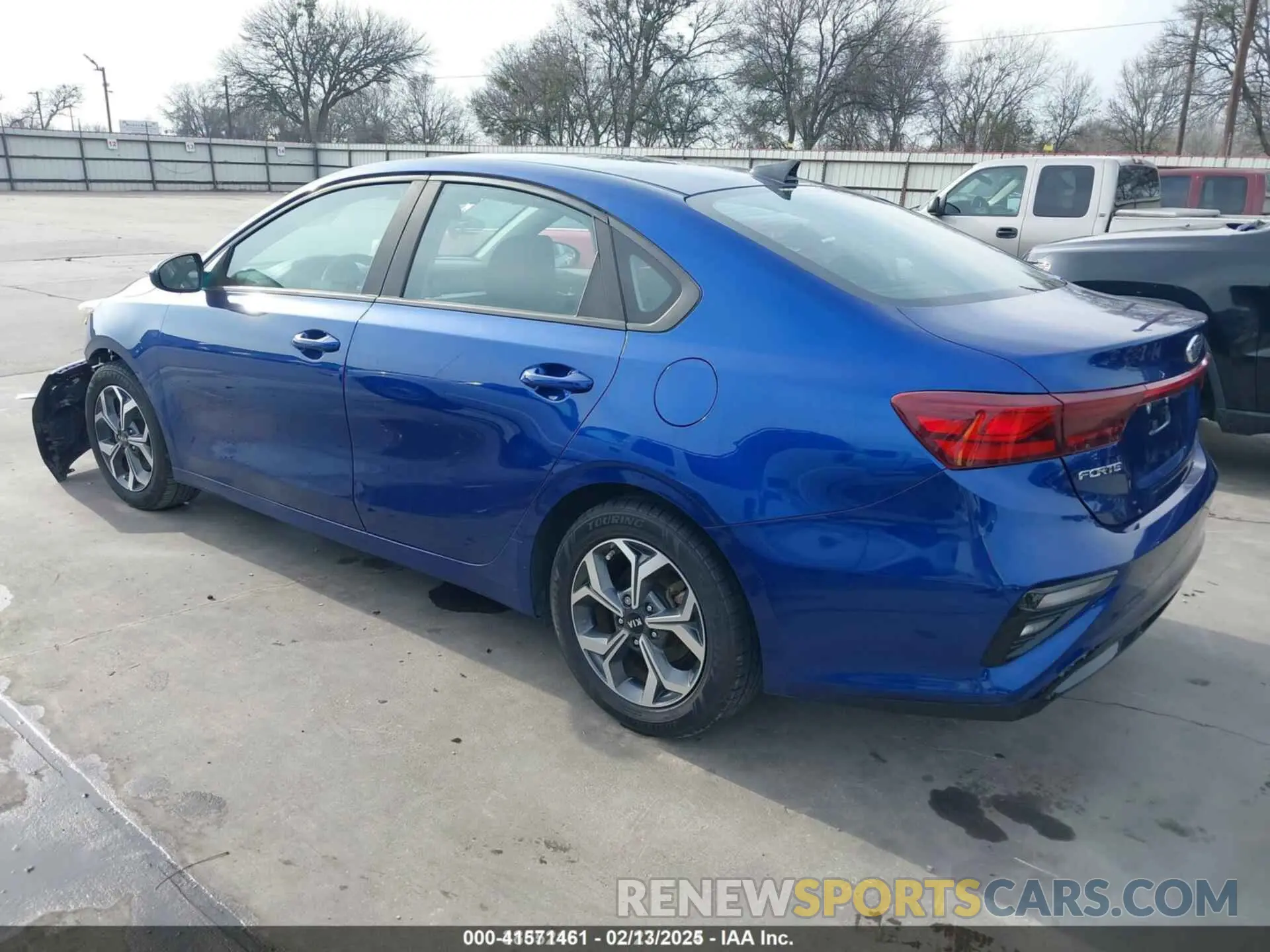 3 Photograph of a damaged car 3KPF24AD6KE096546 KIA FORTE 2019