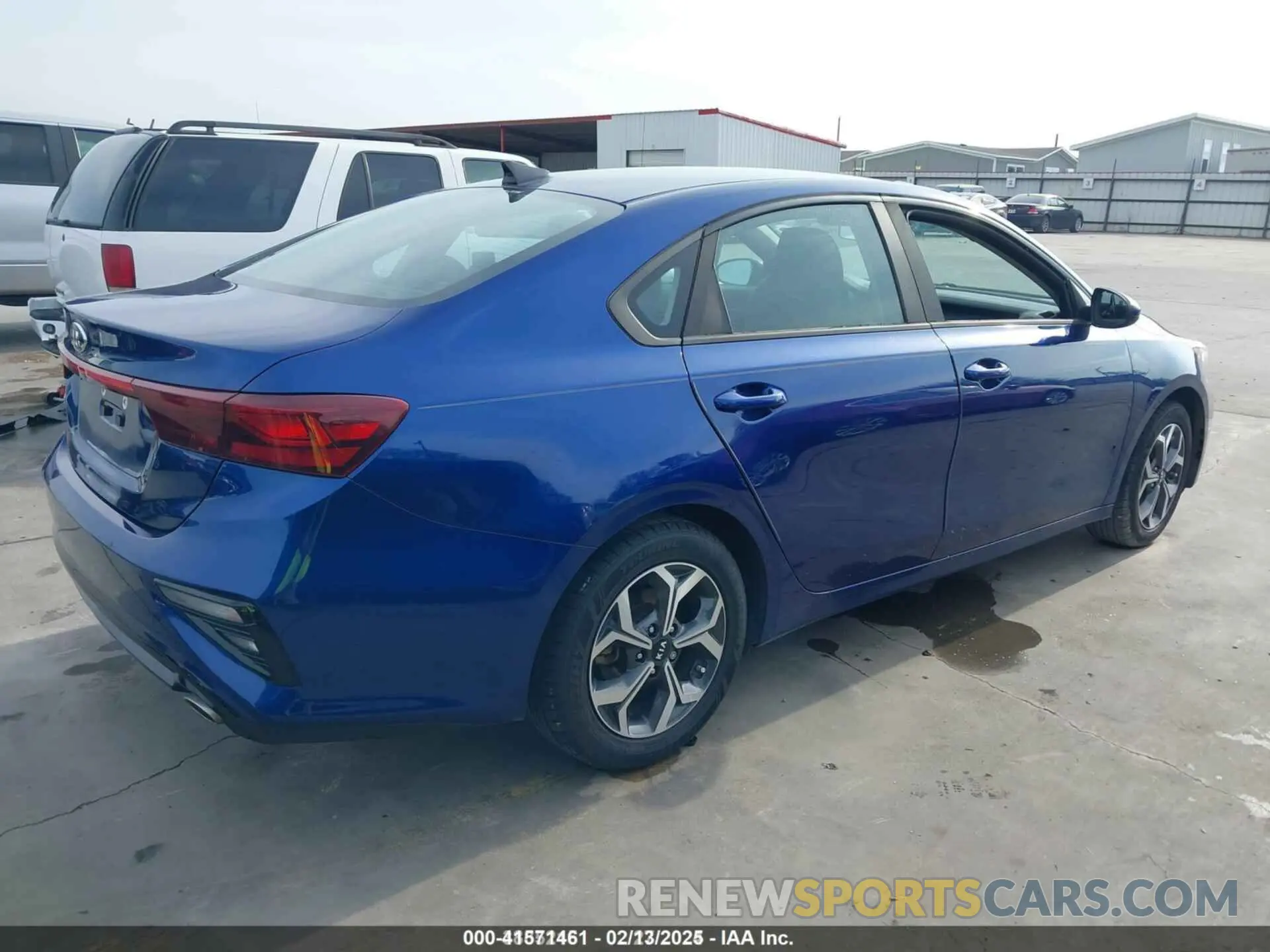 4 Photograph of a damaged car 3KPF24AD6KE096546 KIA FORTE 2019