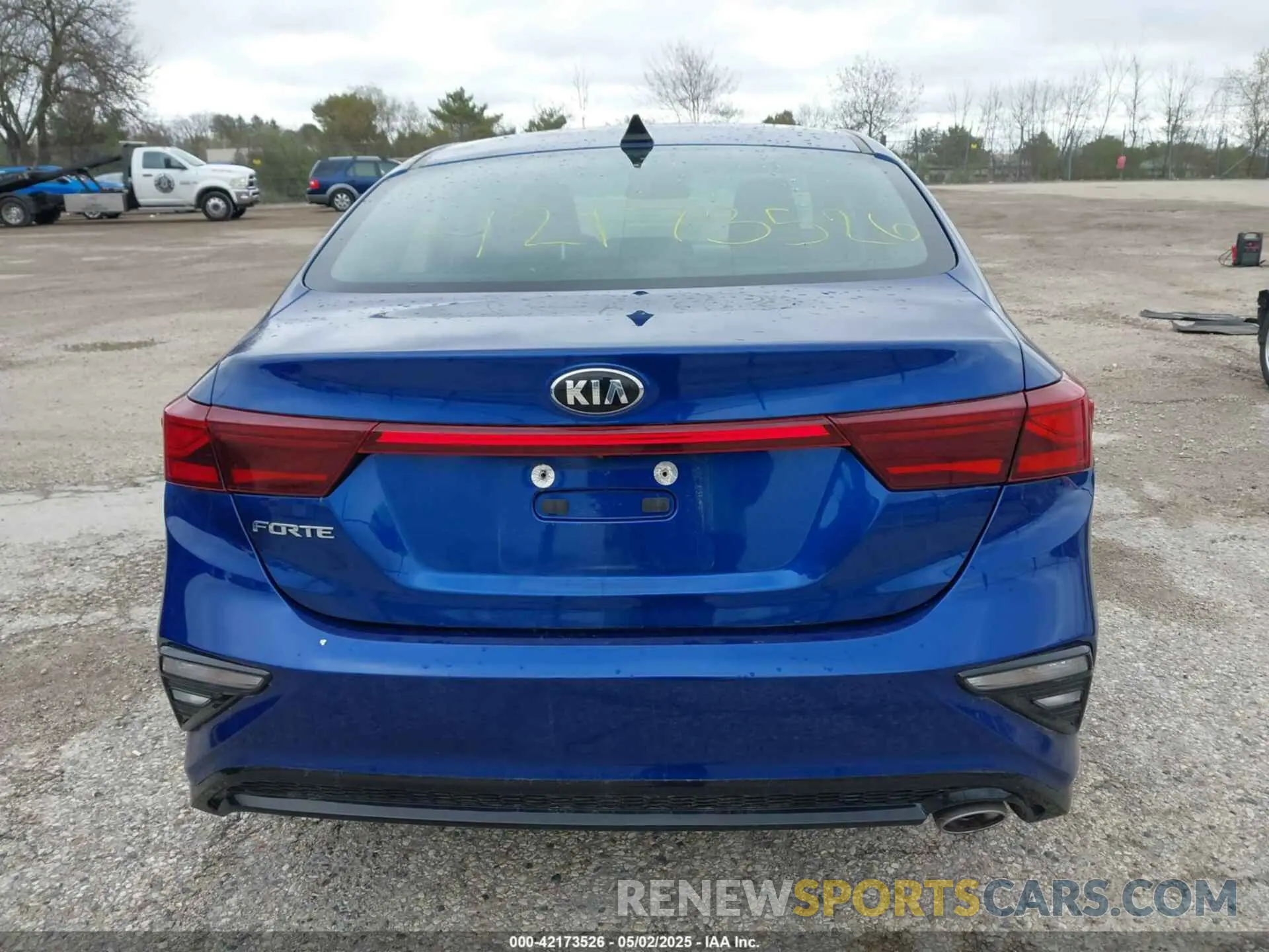 16 Photograph of a damaged car 3KPF24AD6KE114656 KIA FORTE 2019