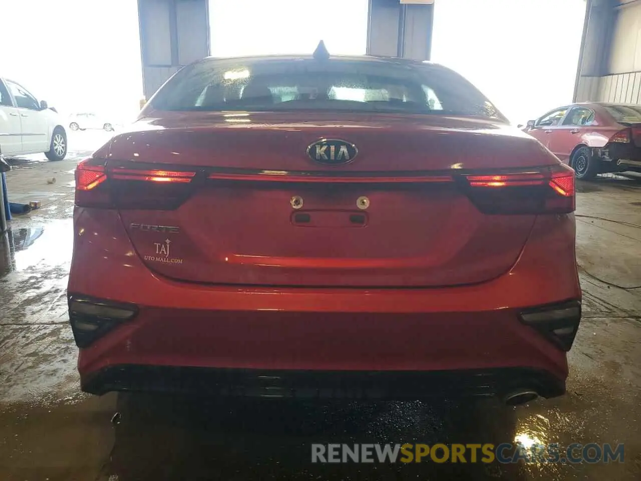 6 Photograph of a damaged car 3KPF24AD6KE120330 KIA FORTE 2019