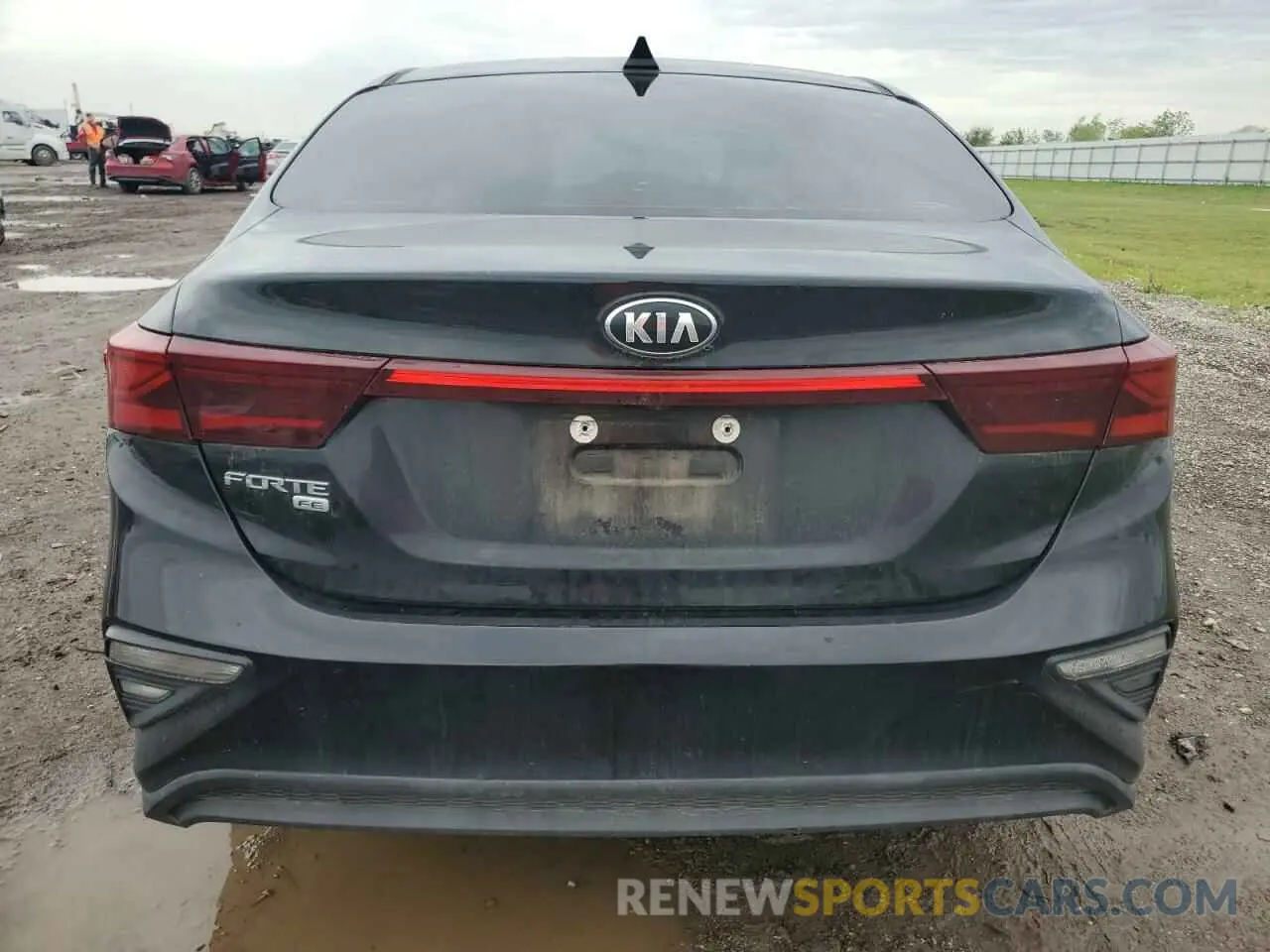 6 Photograph of a damaged car 3KPF24AD7KE006269 KIA FORTE 2019