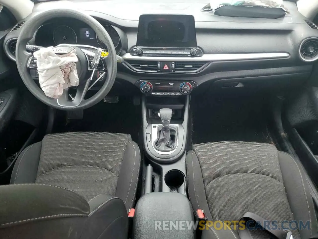 8 Photograph of a damaged car 3KPF24AD7KE006269 KIA FORTE 2019