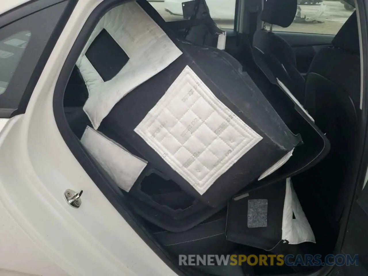 10 Photograph of a damaged car 3KPF24AD7KE008653 KIA FORTE 2019