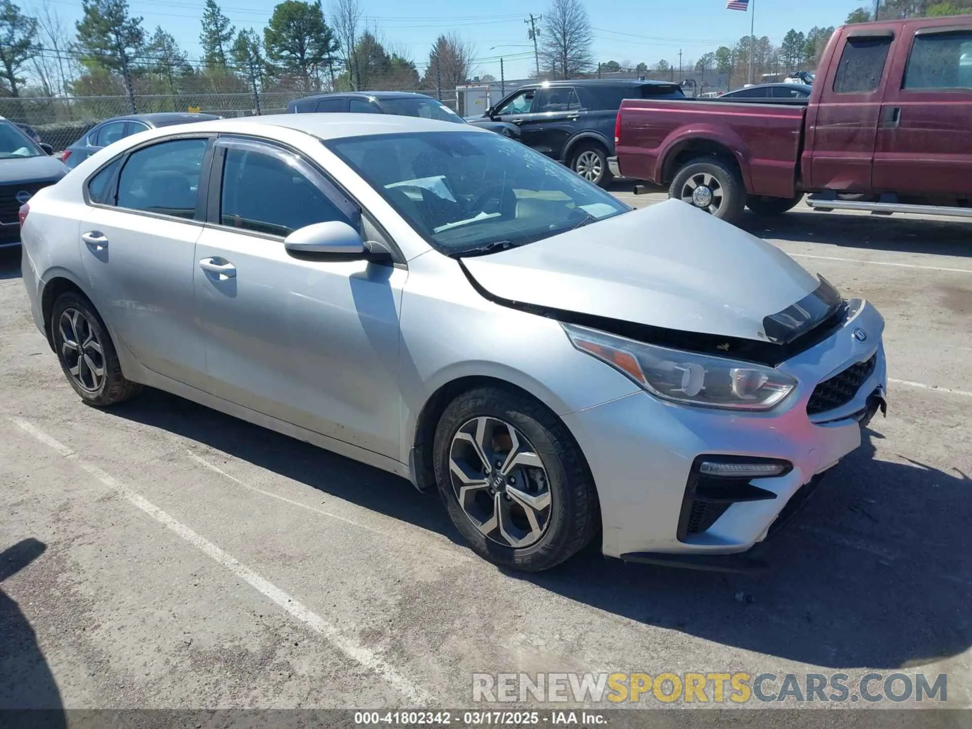 1 Photograph of a damaged car 3KPF24AD7KE016977 KIA FORTE 2019