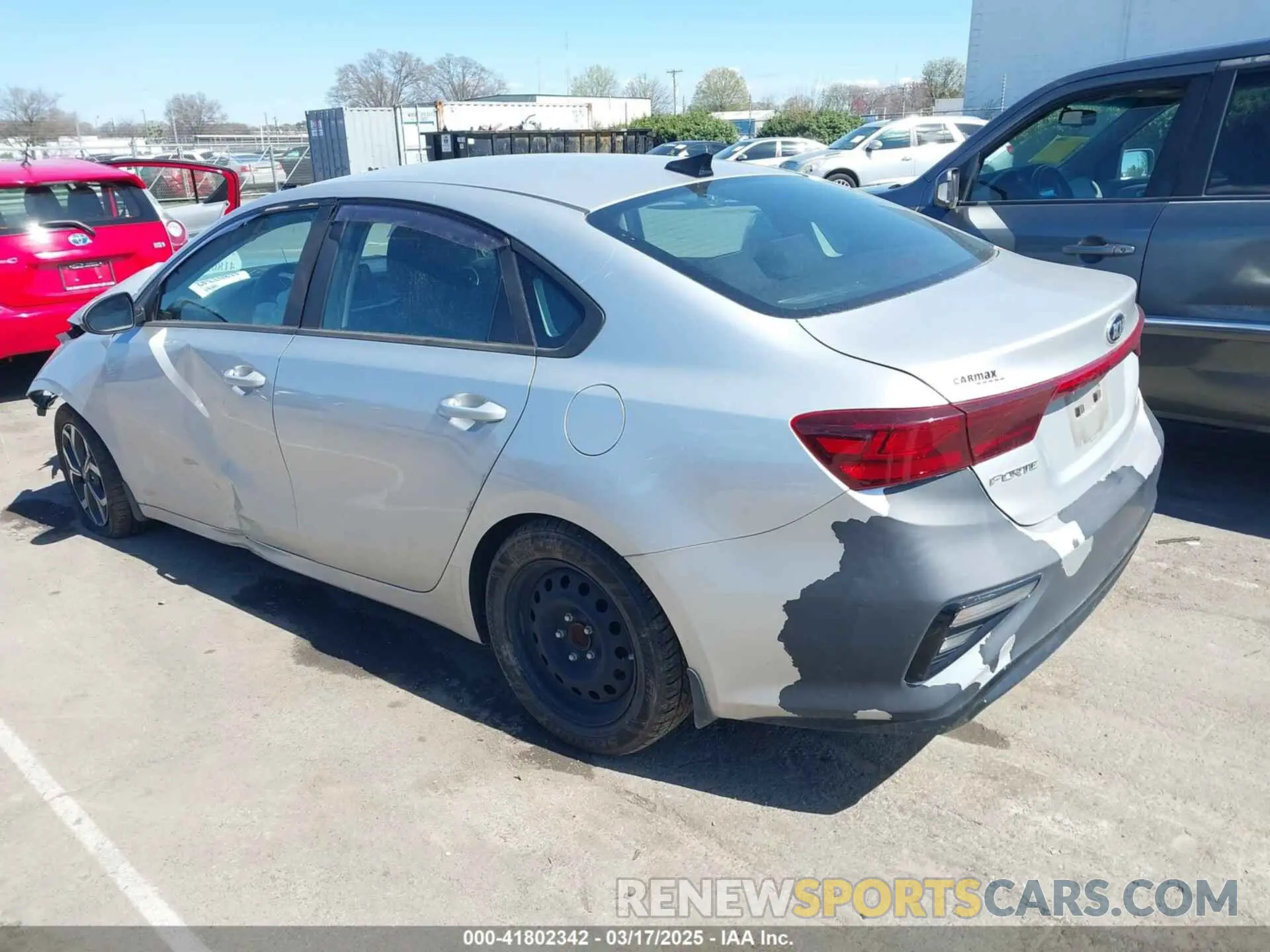 3 Photograph of a damaged car 3KPF24AD7KE016977 KIA FORTE 2019