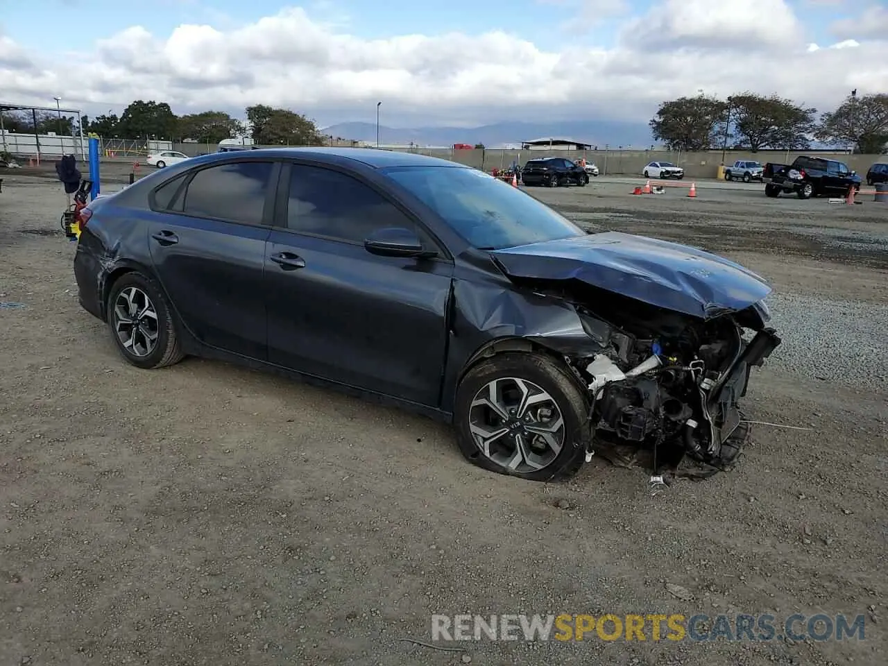 4 Photograph of a damaged car 3KPF24AD7KE035884 KIA FORTE 2019