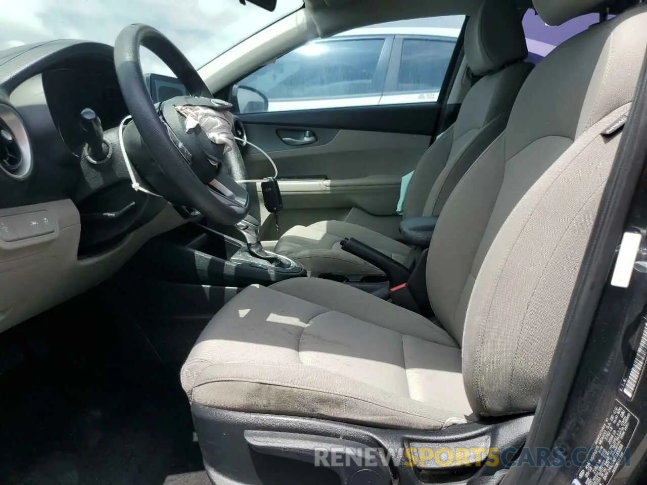7 Photograph of a damaged car 3KPF24AD7KE035884 KIA FORTE 2019