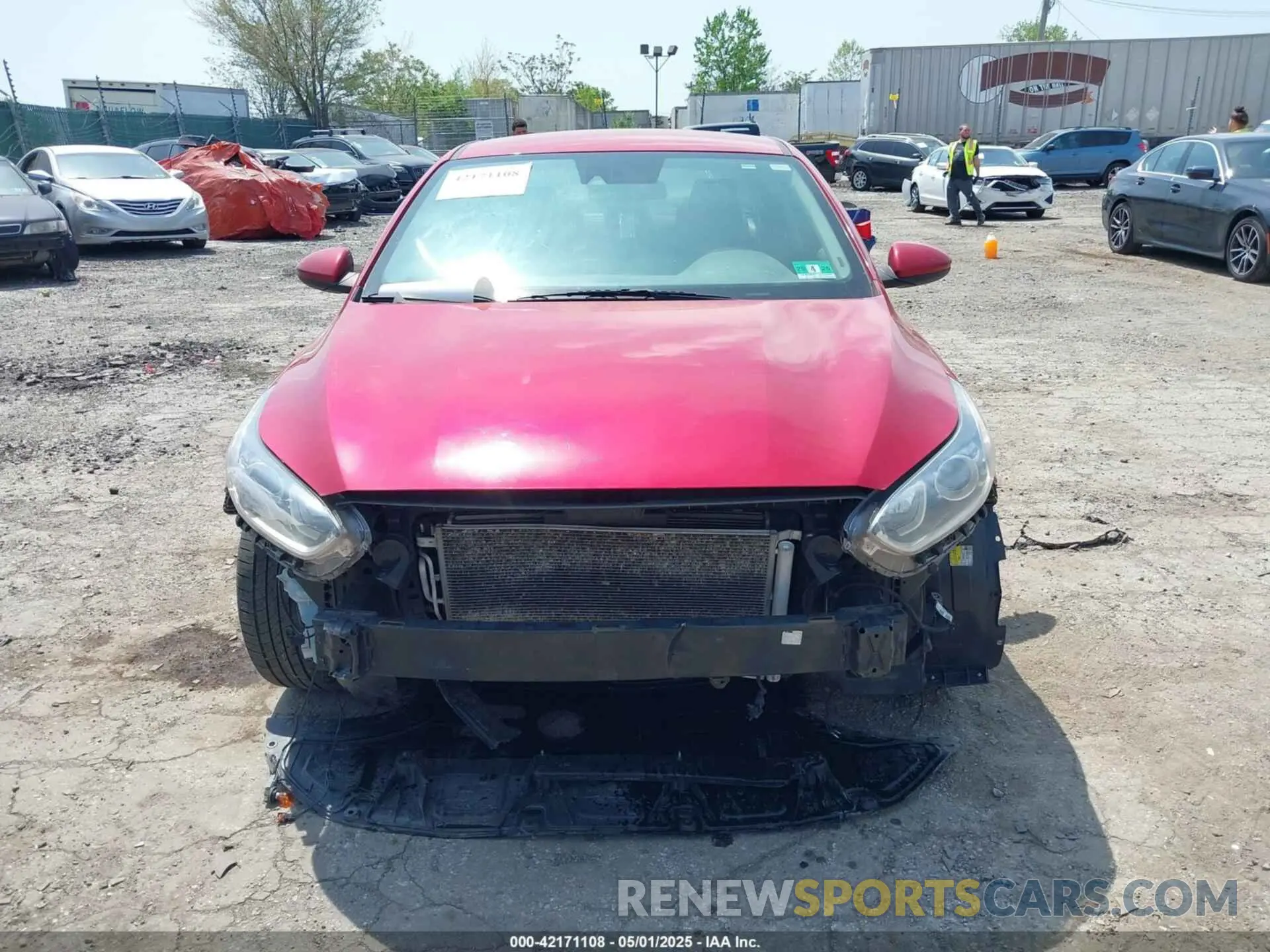 13 Photograph of a damaged car 3KPF24AD7KE036498 KIA FORTE 2019