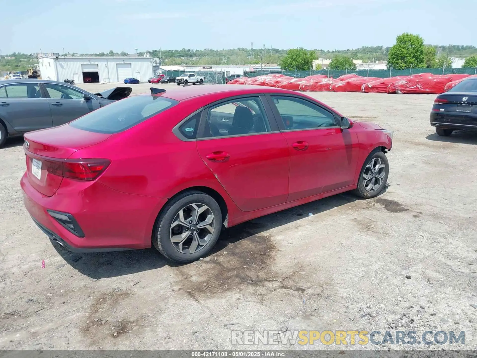 4 Photograph of a damaged car 3KPF24AD7KE036498 KIA FORTE 2019
