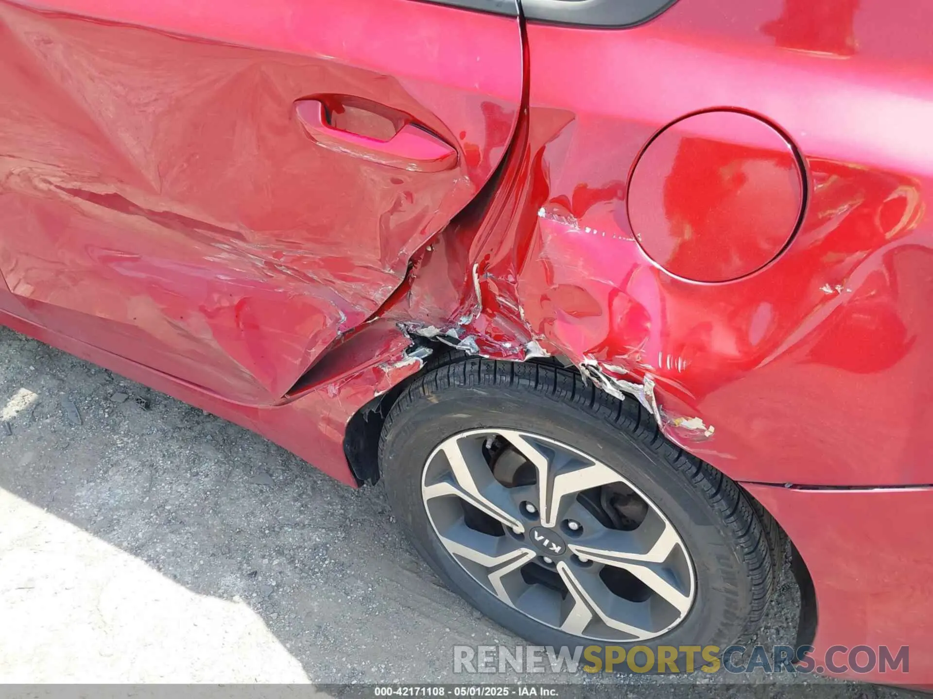 6 Photograph of a damaged car 3KPF24AD7KE036498 KIA FORTE 2019