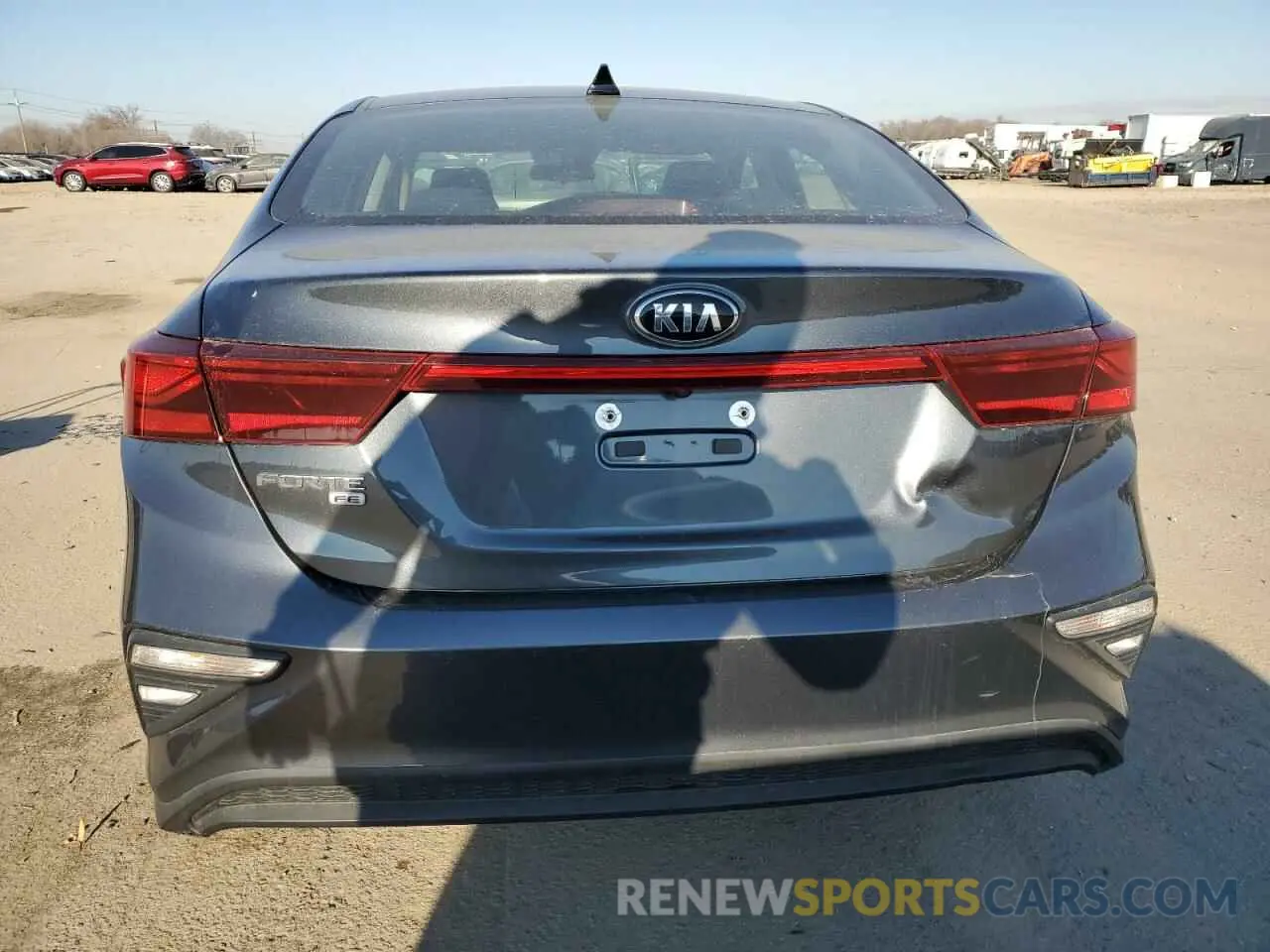 6 Photograph of a damaged car 3KPF24AD7KE050885 KIA FORTE 2019