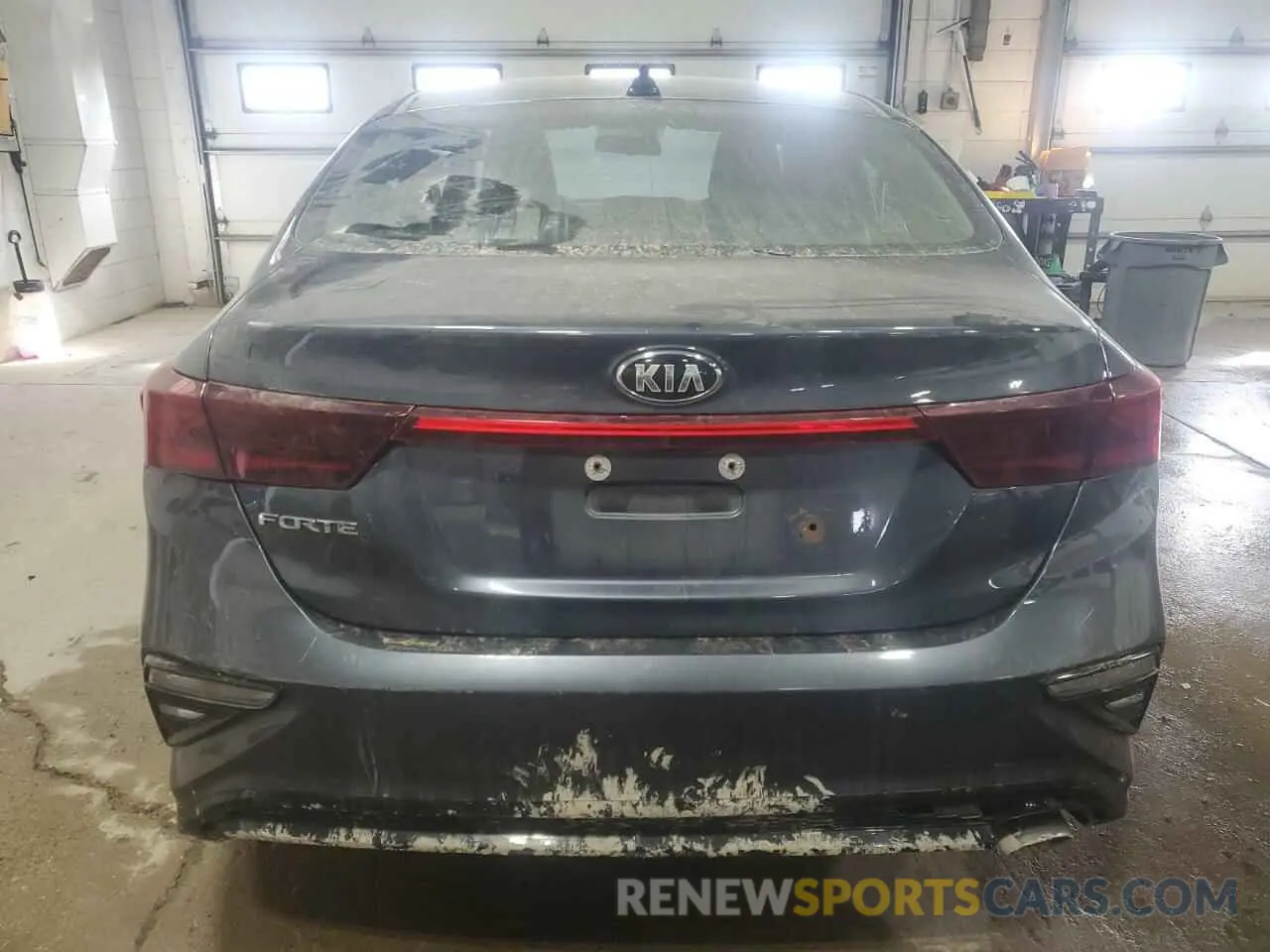 6 Photograph of a damaged car 3KPF24AD7KE072286 KIA FORTE 2019
