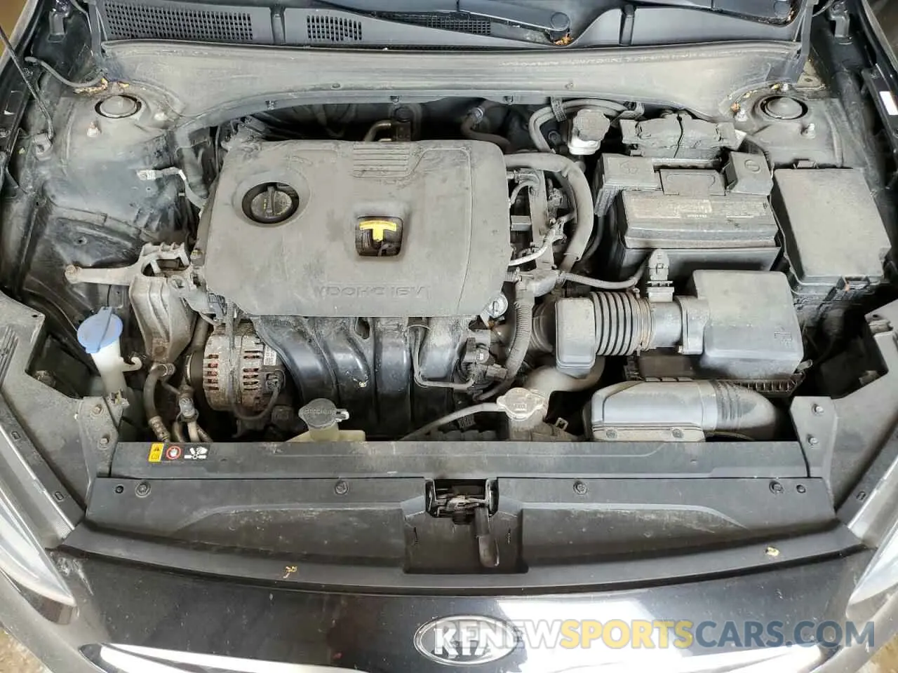 11 Photograph of a damaged car 3KPF24AD7KE083045 KIA FORTE 2019