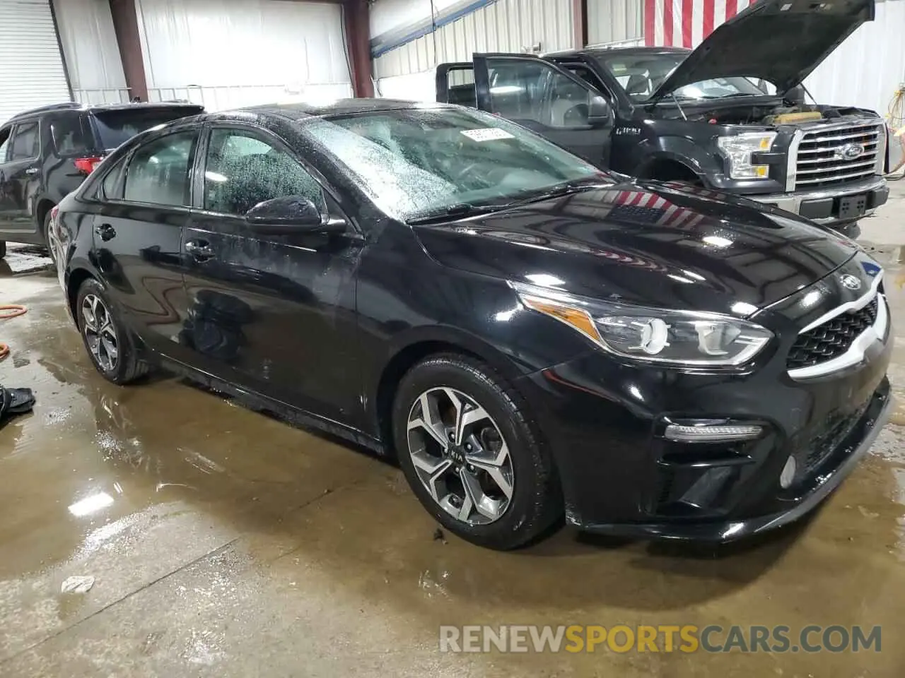 4 Photograph of a damaged car 3KPF24AD7KE083045 KIA FORTE 2019