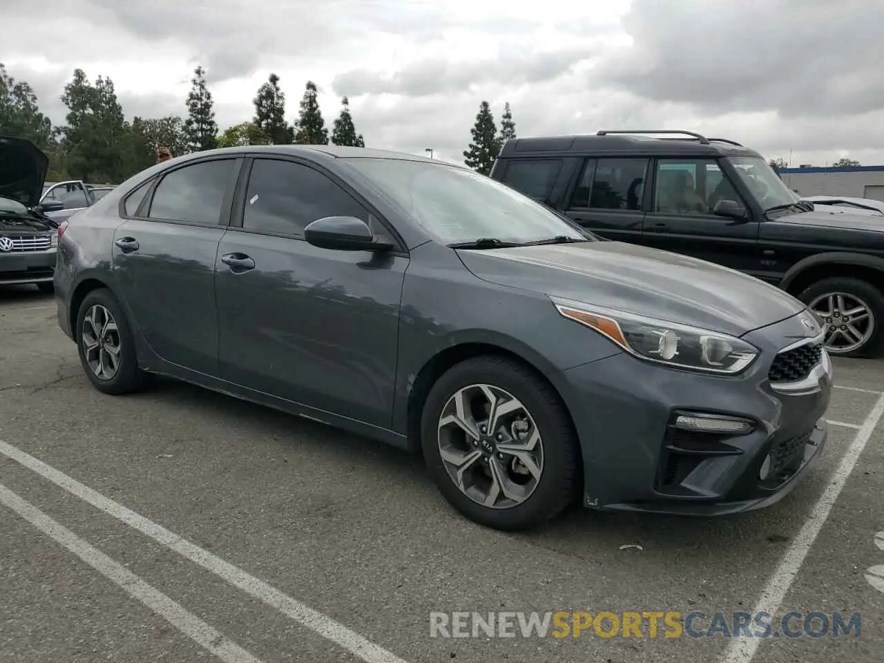 4 Photograph of a damaged car 3KPF24AD7KE083451 KIA FORTE 2019