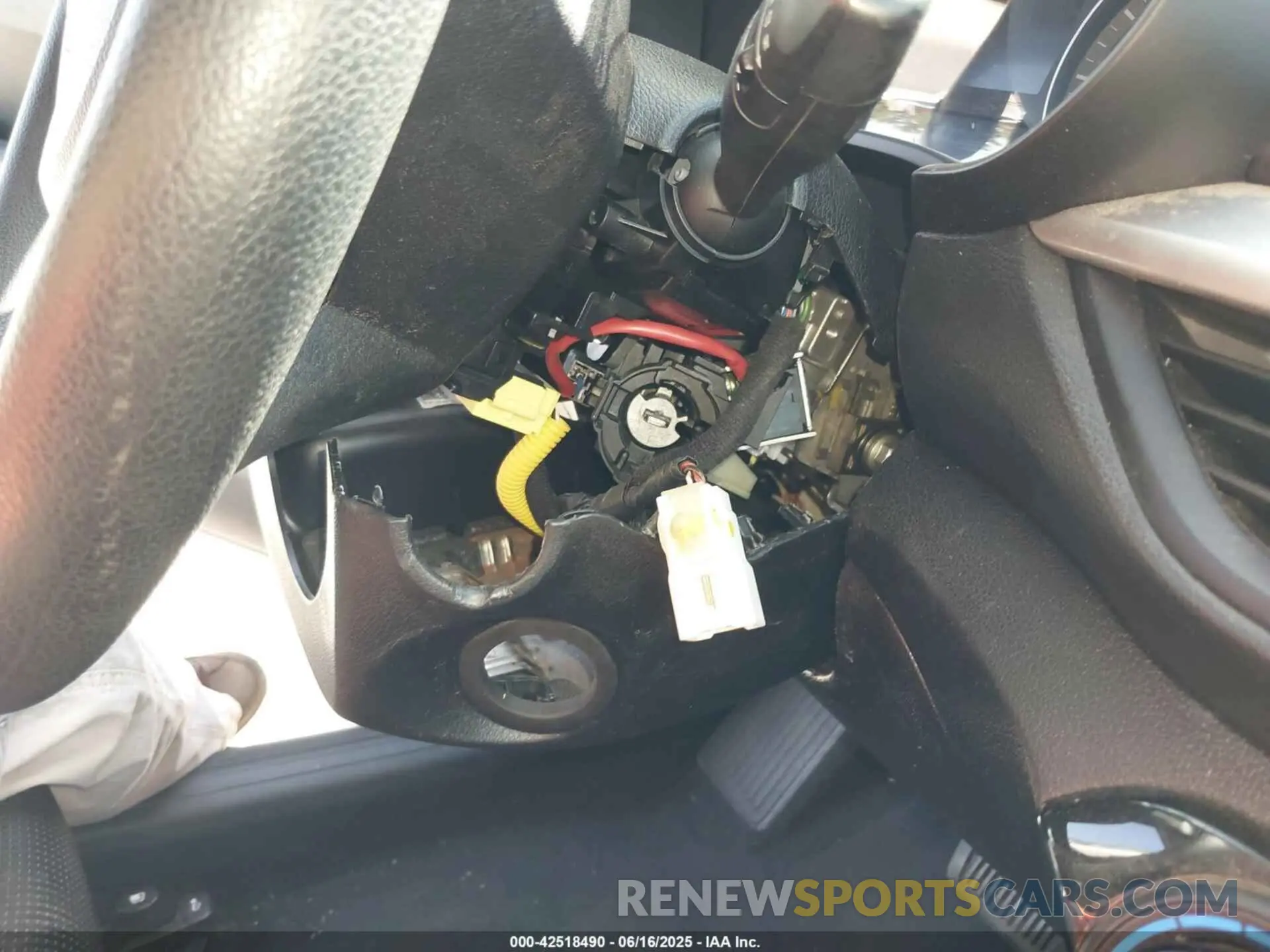 6 Photograph of a damaged car 3KPF24AD7KE090139 KIA FORTE 2019