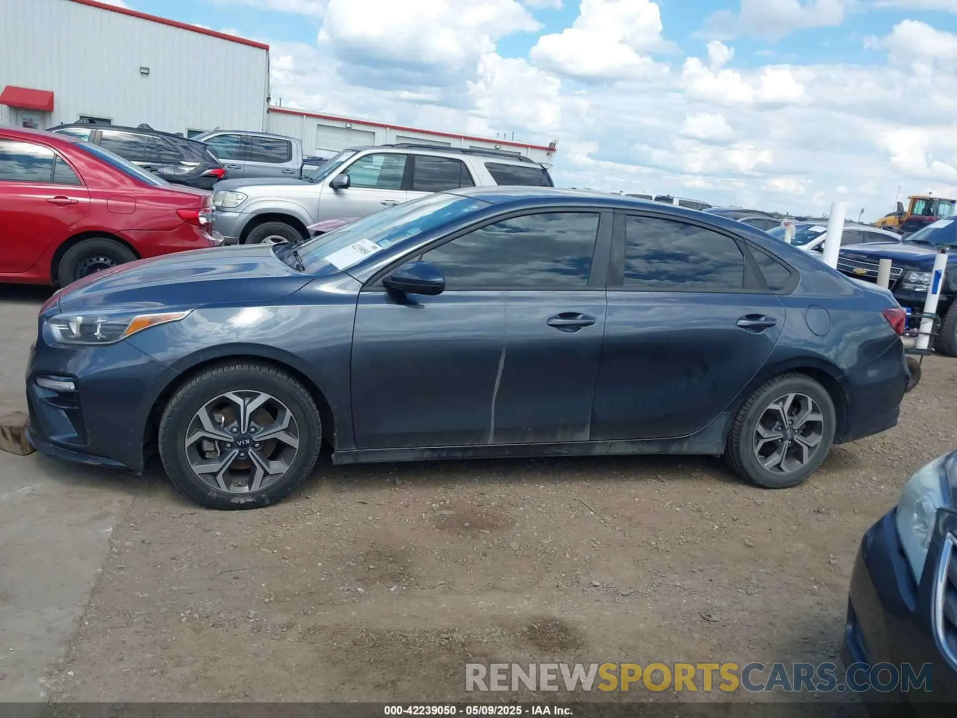 14 Photograph of a damaged car 3KPF24AD7KE090450 KIA FORTE 2019