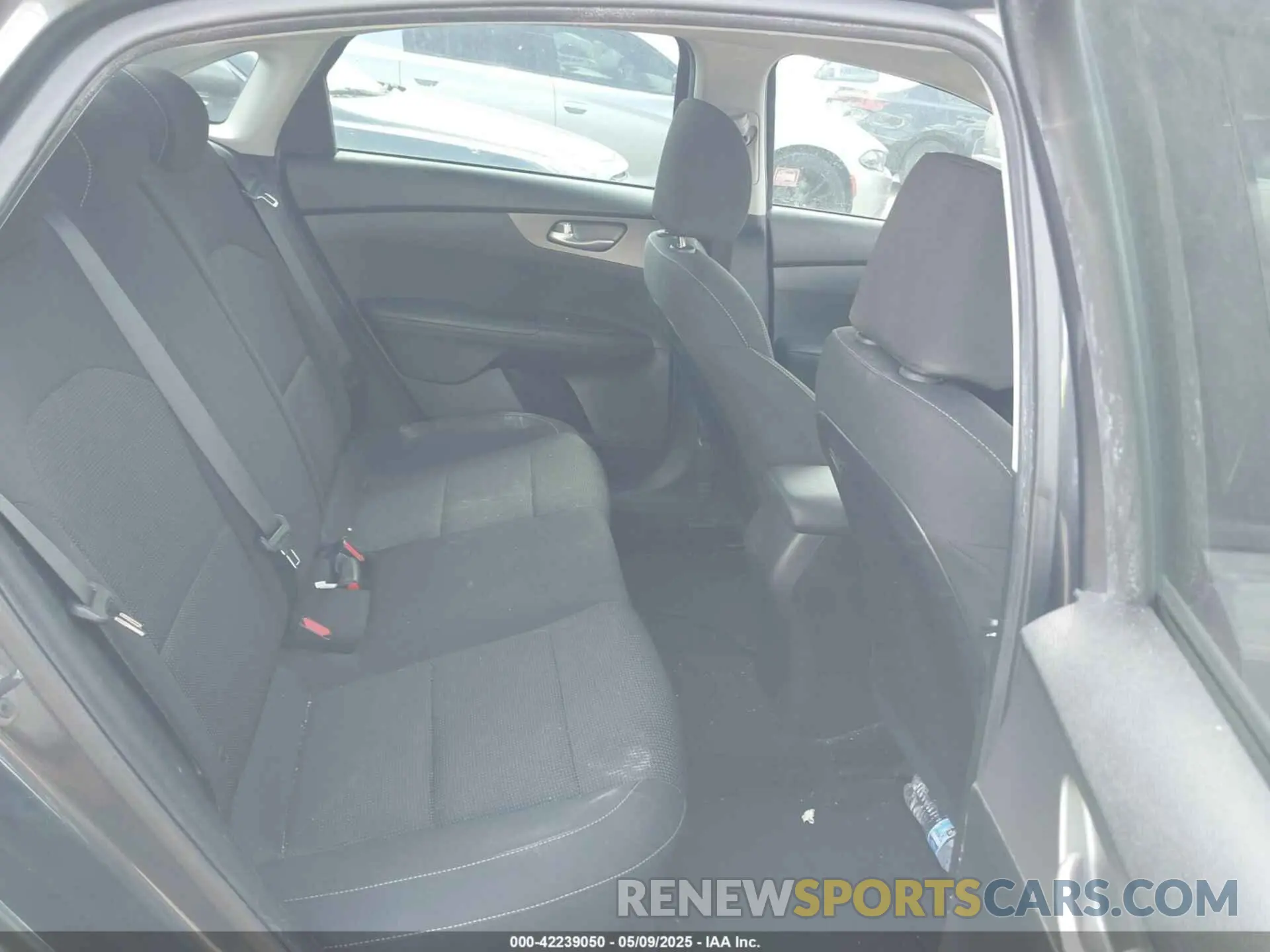 8 Photograph of a damaged car 3KPF24AD7KE090450 KIA FORTE 2019