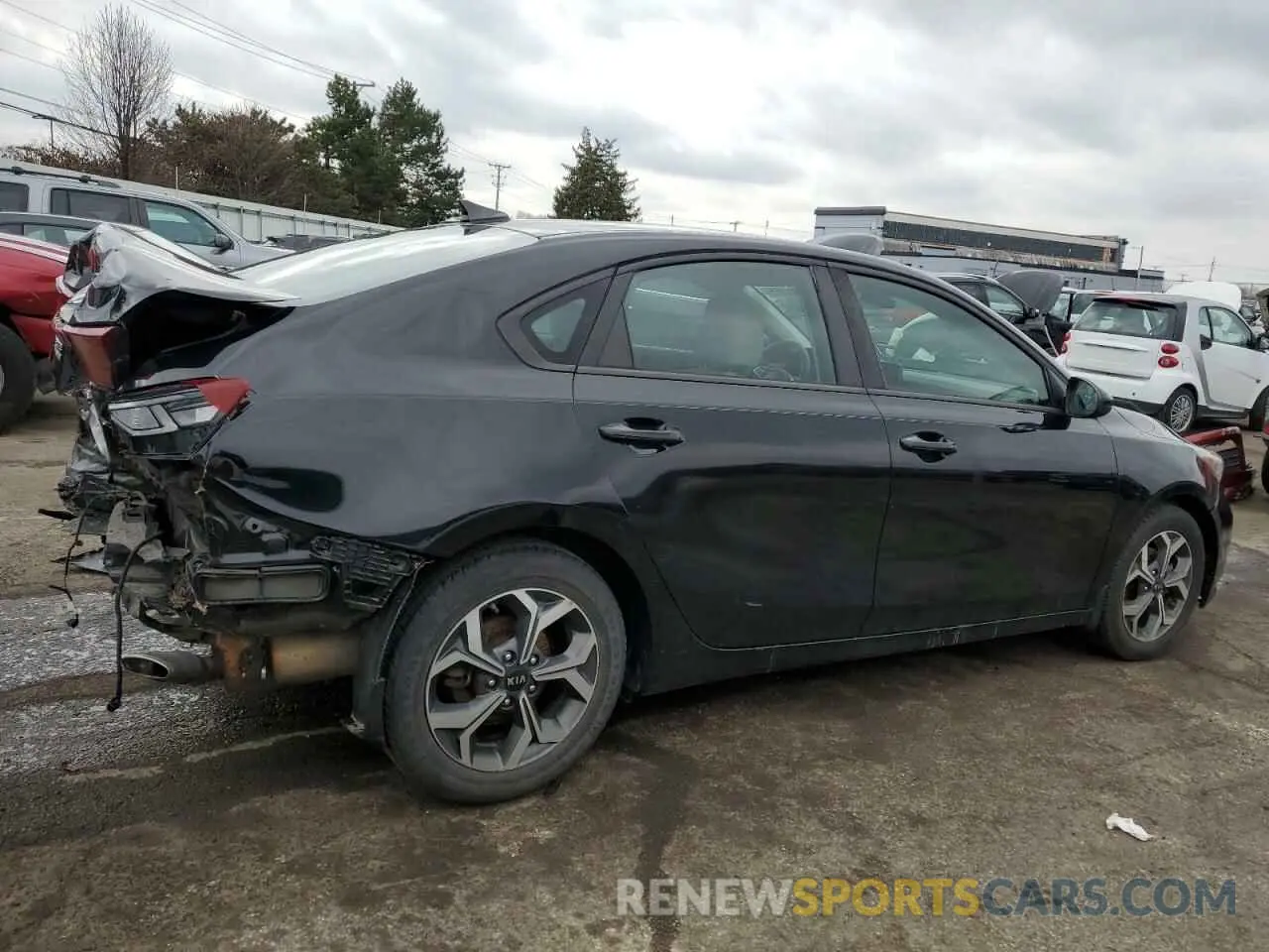 3 Photograph of a damaged car 3KPF24AD7KE103388 KIA FORTE 2019