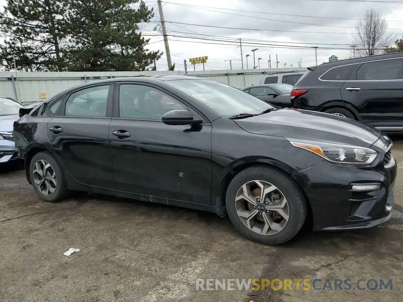 4 Photograph of a damaged car 3KPF24AD7KE103388 KIA FORTE 2019